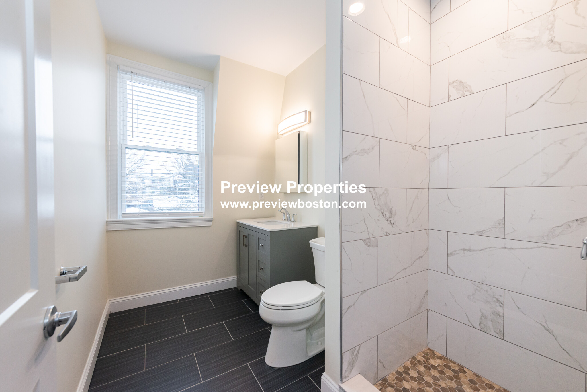 11 Marion St, Medford