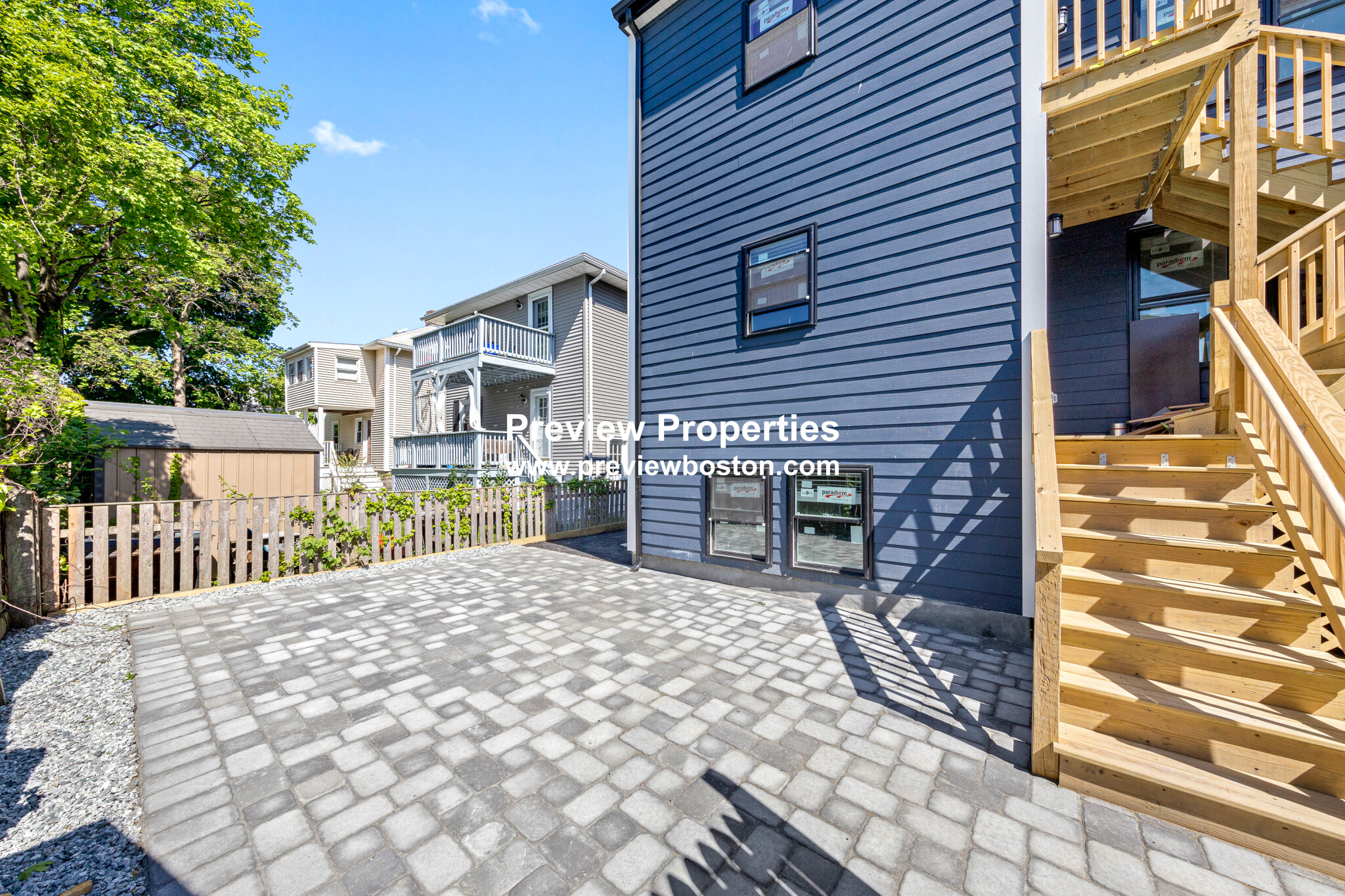 72 Stanley Ave, Medford