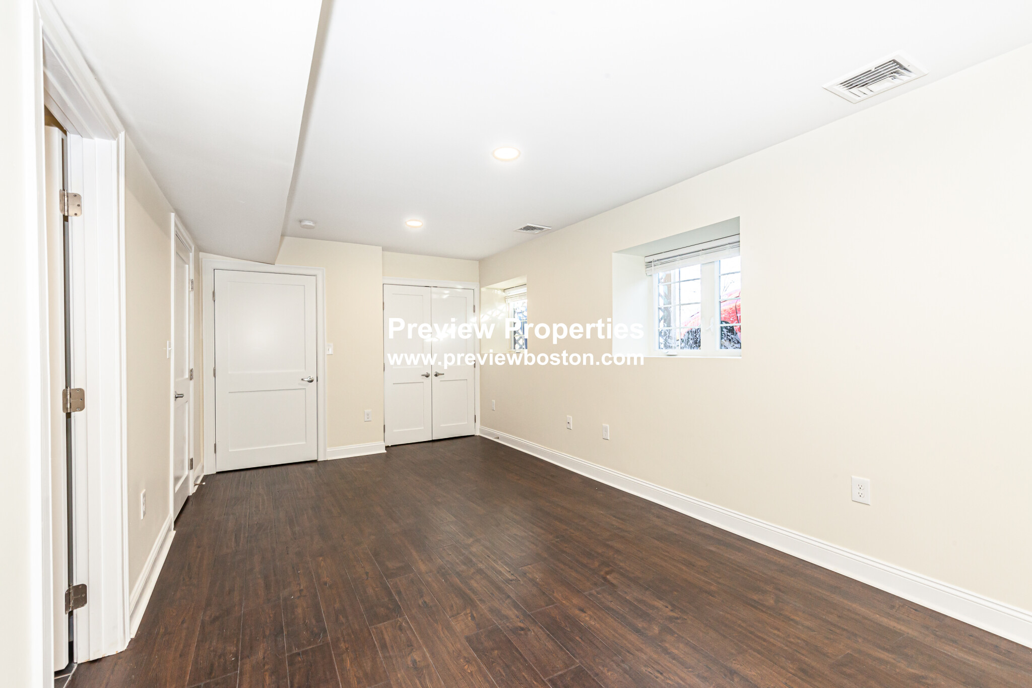 48 Caldwell Rd, Waltham