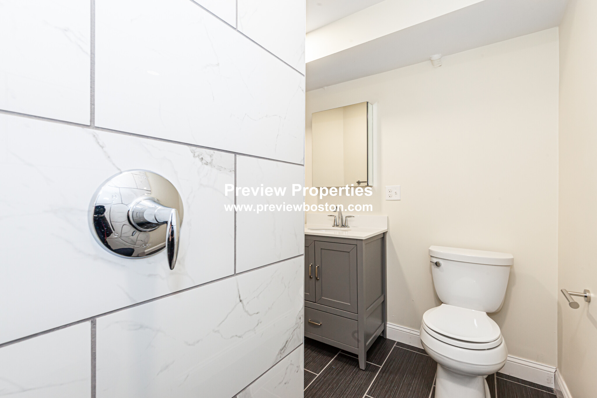 48 Caldwell Rd, Waltham