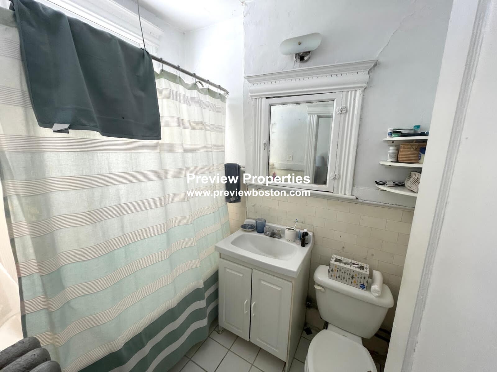 1111 Boylston St, Back Bay