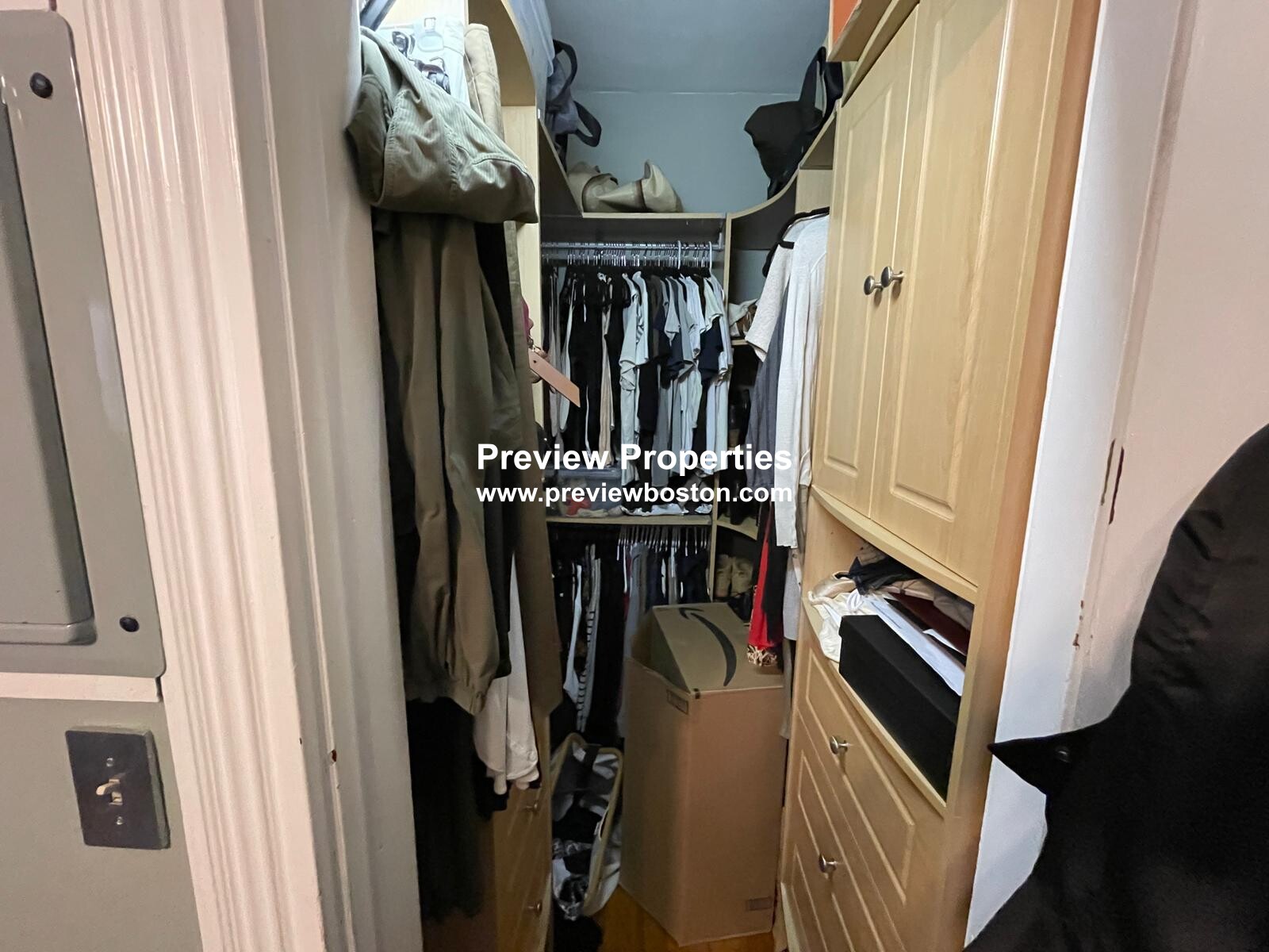 64 Charlesgate, Back Bay