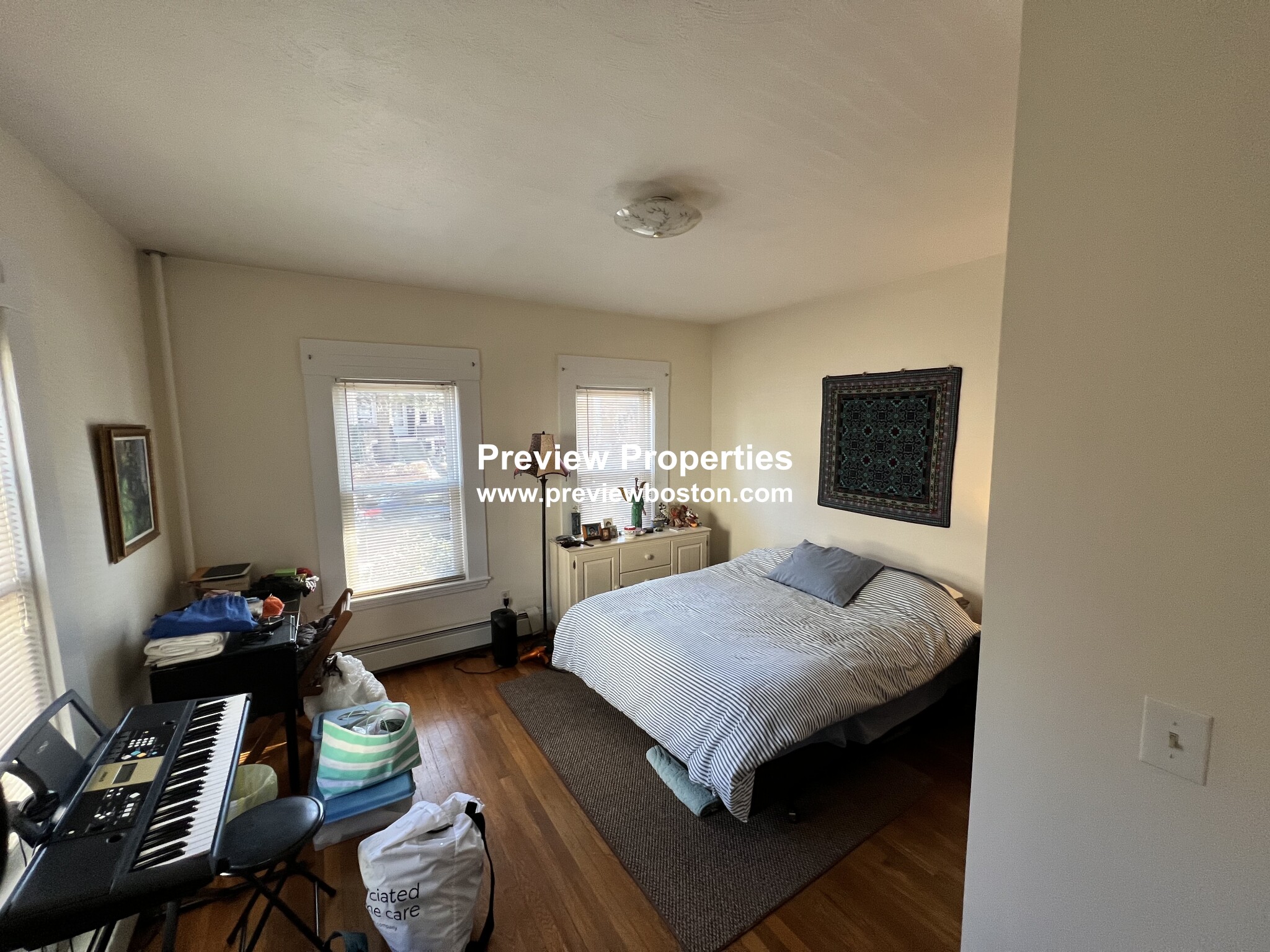 28 Cherry St, Davis Square