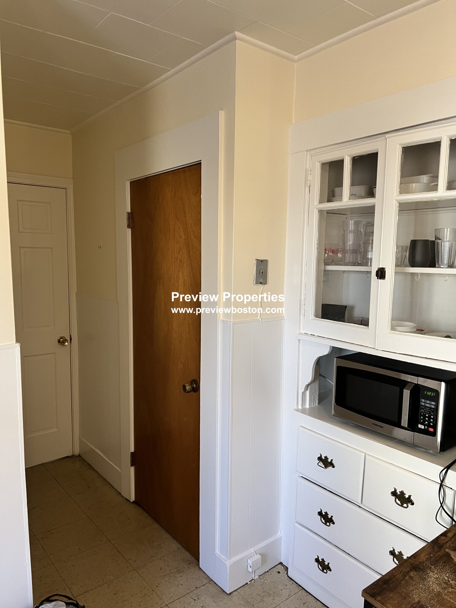 28 Cherry St, Davis Square