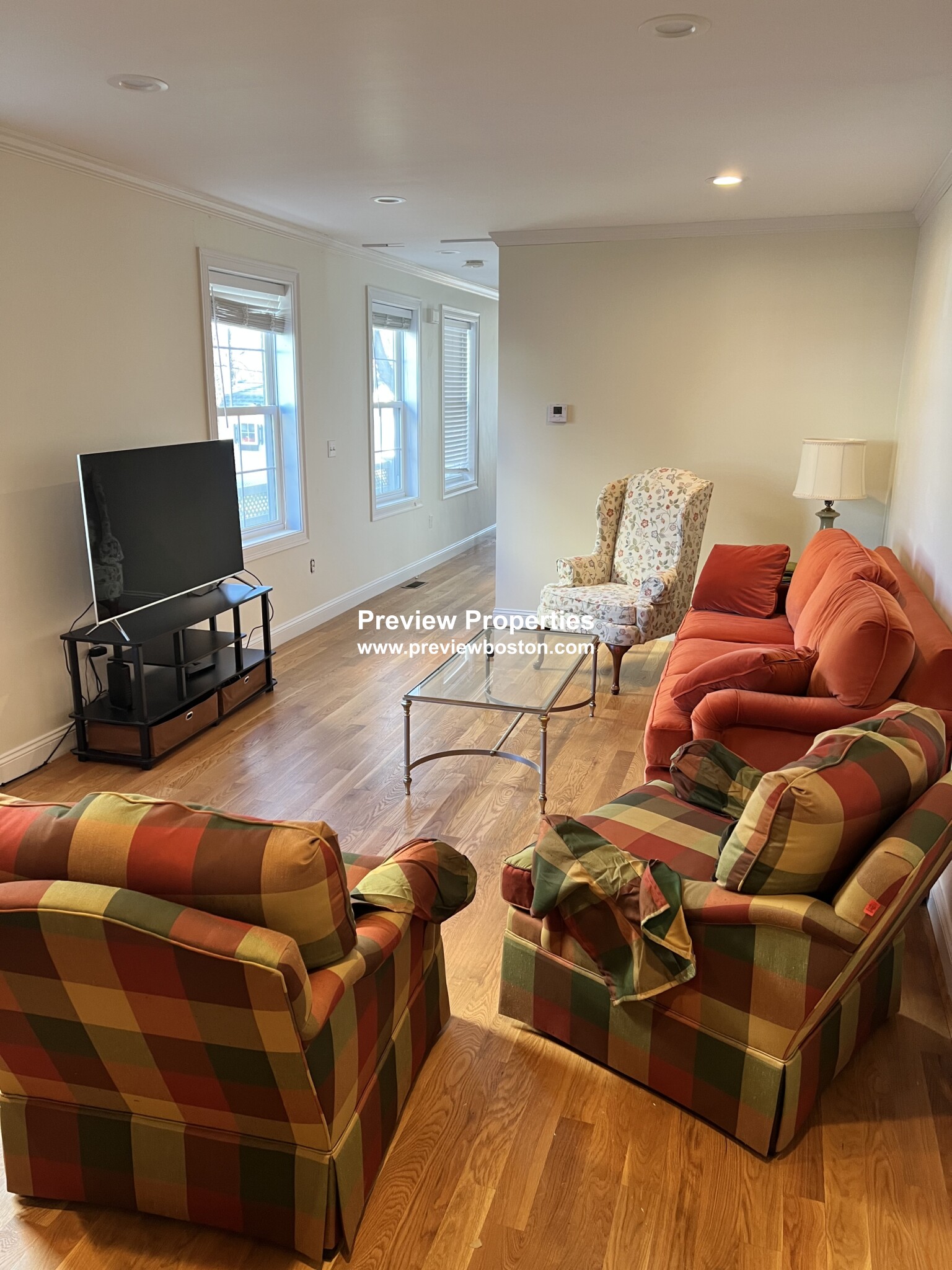 216 Arlington St, Medford