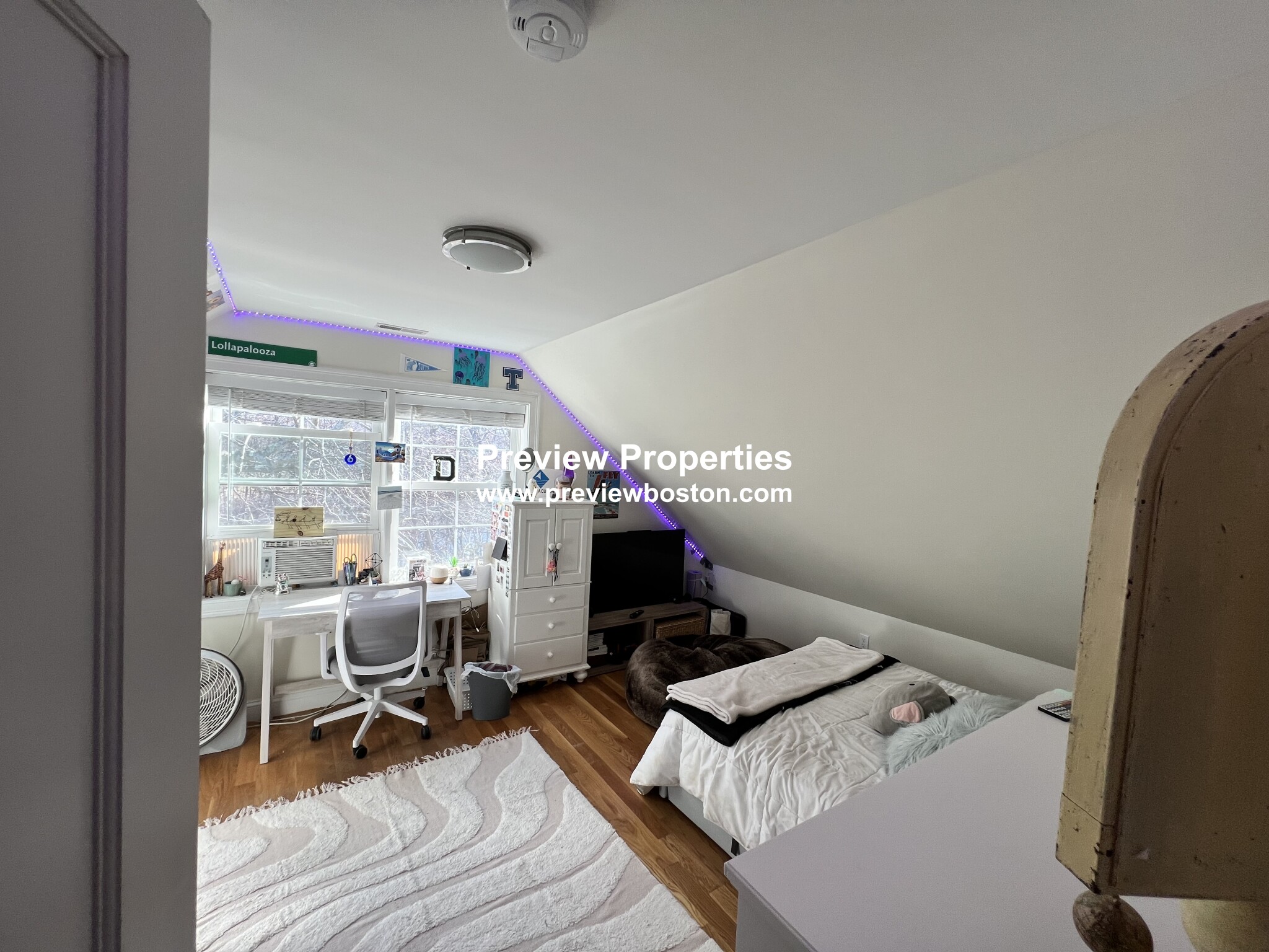 216 Arlington St, Medford