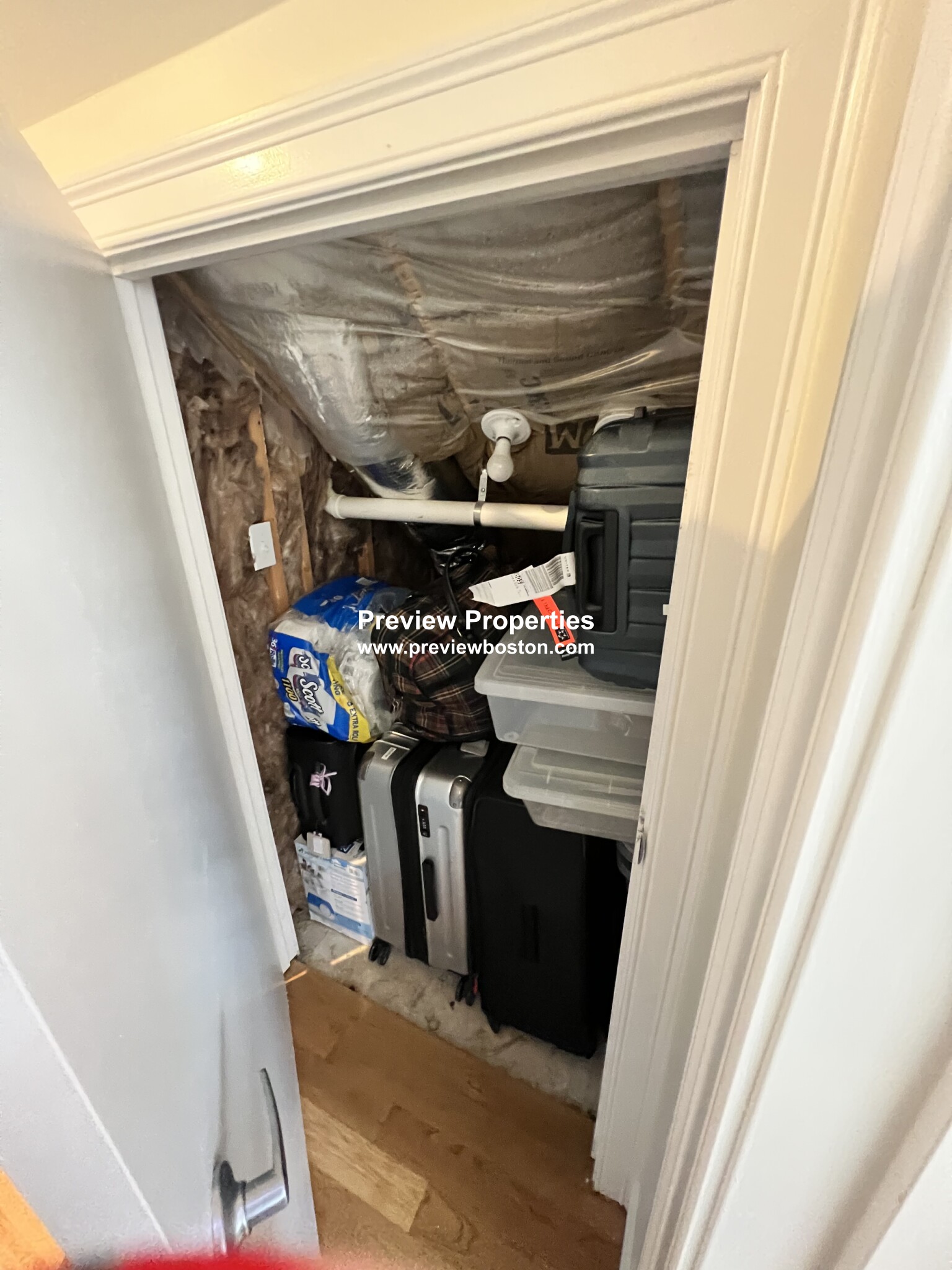 216 Arlington St, Medford