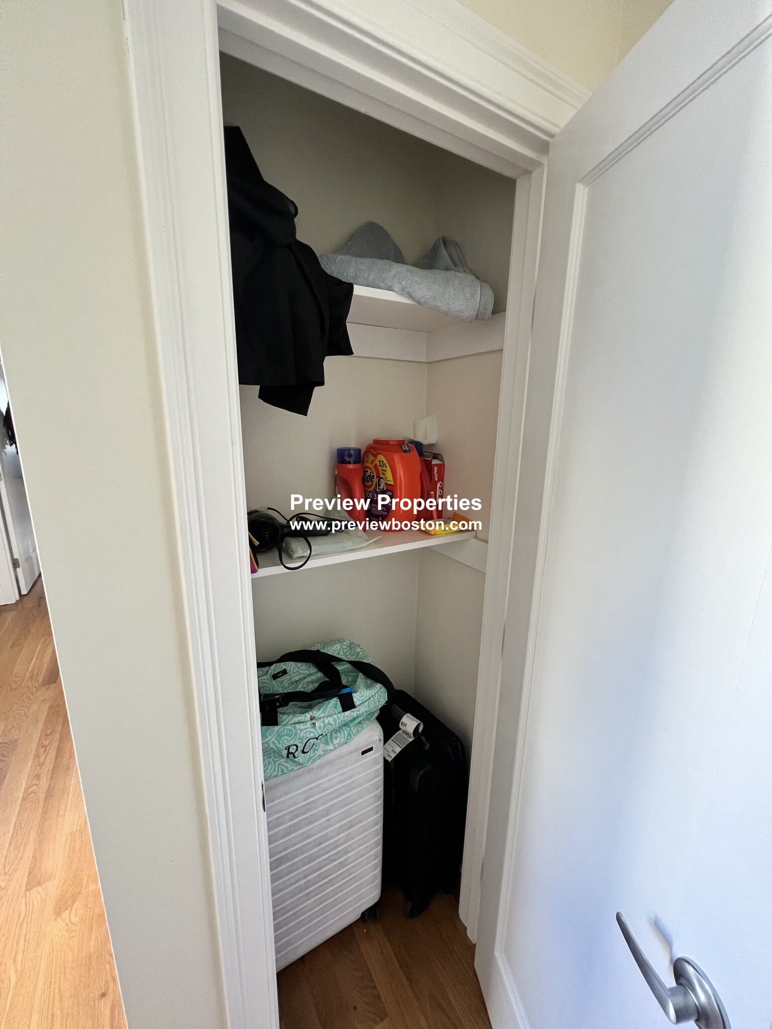 216 Arlington St, Medford