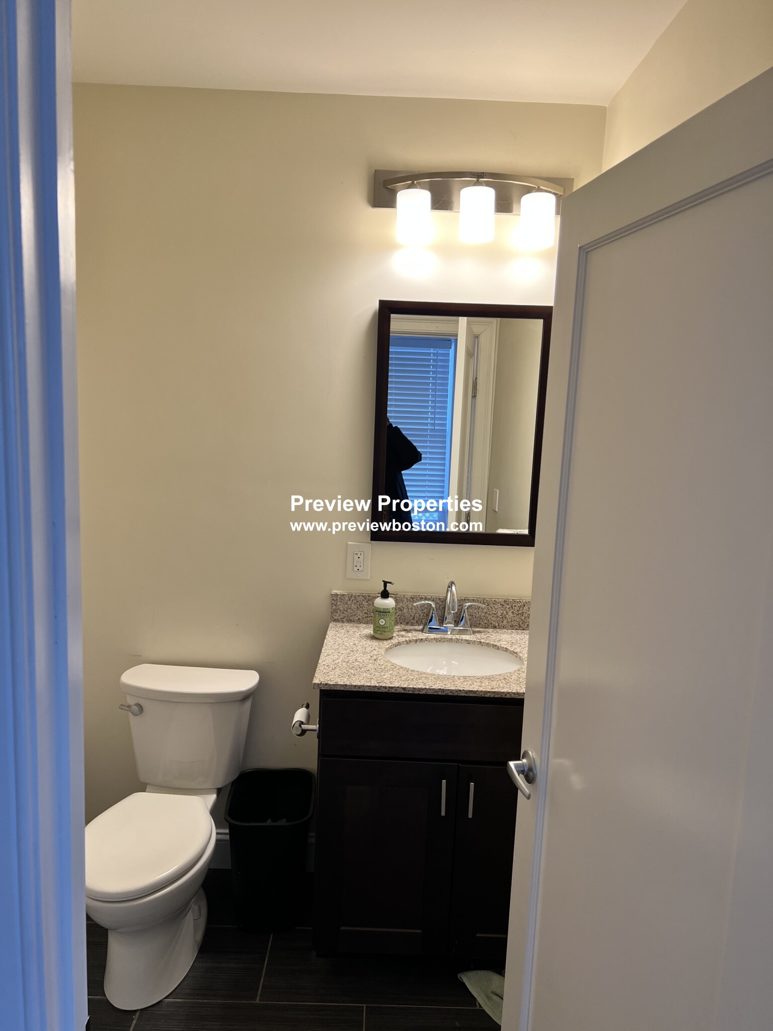 216 Arlington St, Medford