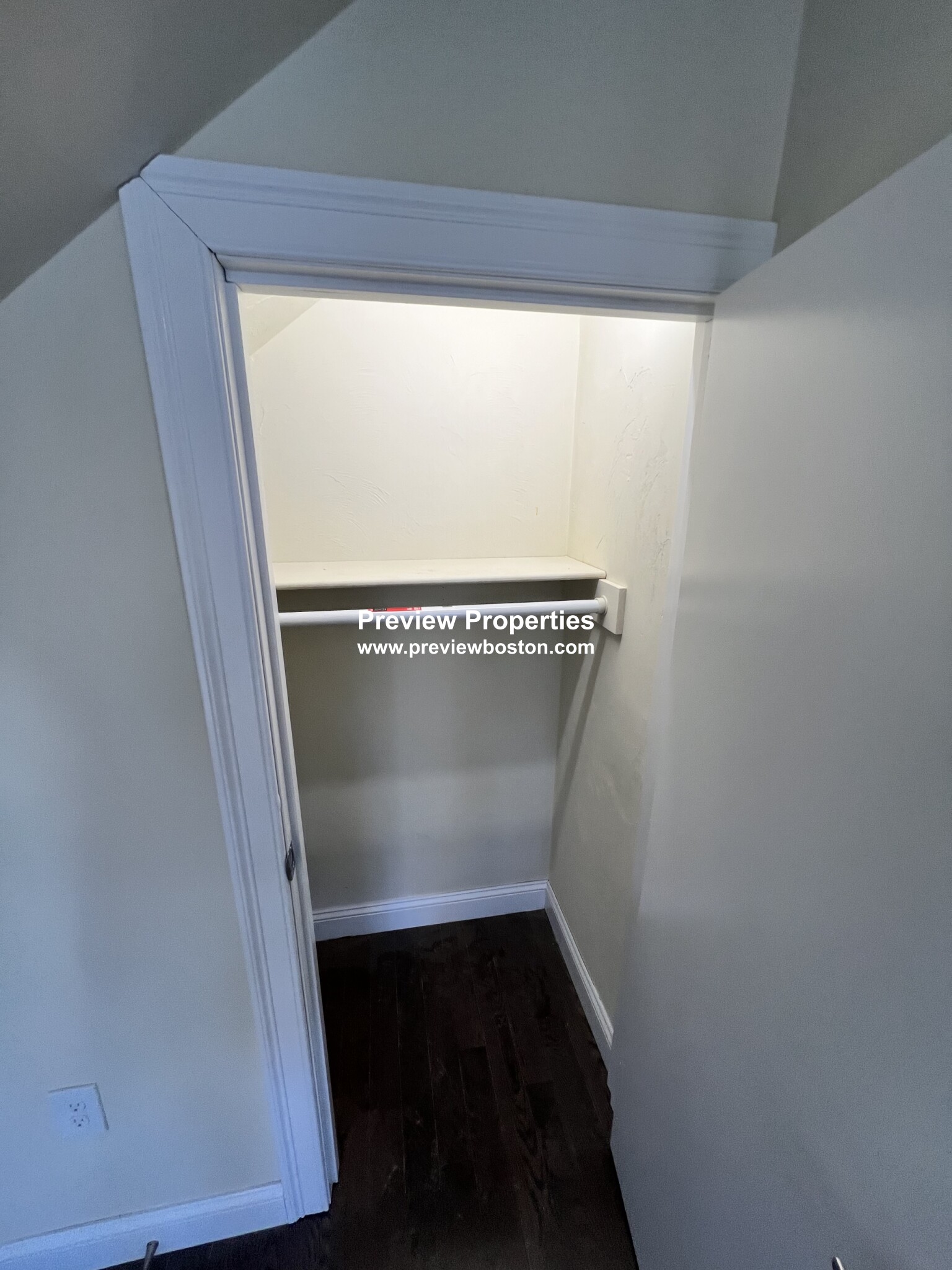 232 Fulton St, Medford