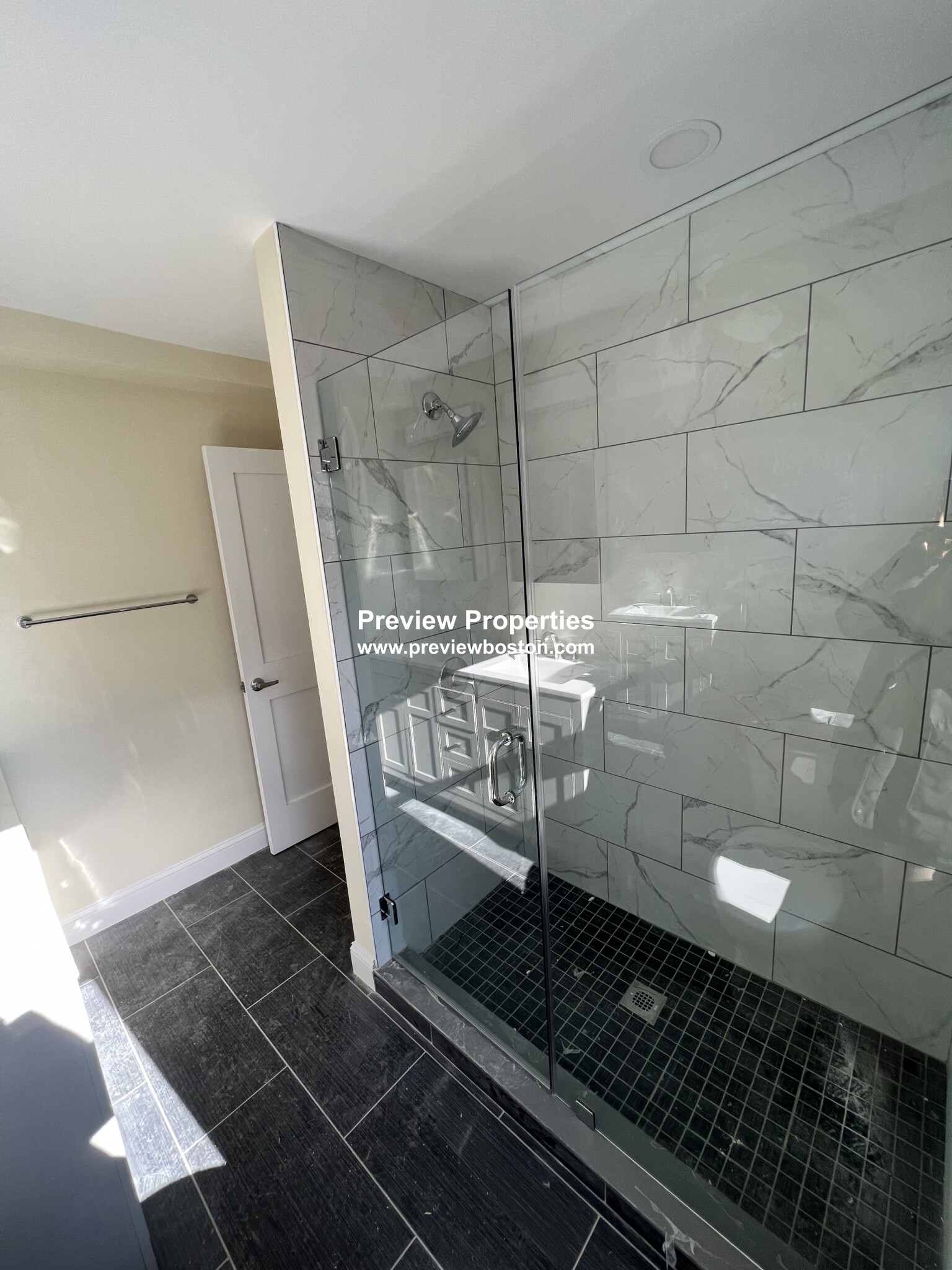 232 Fulton St, Medford