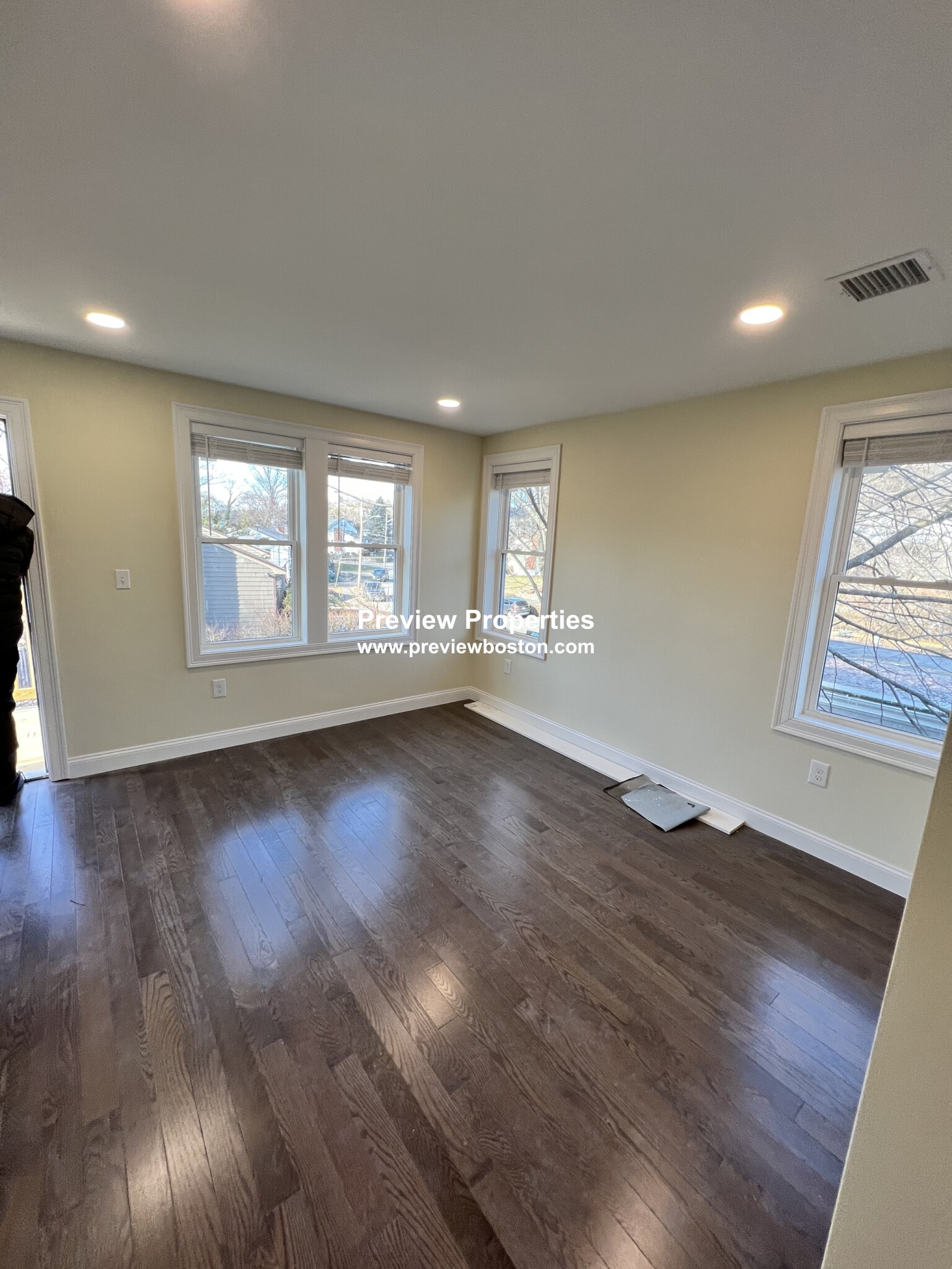 232 Fulton St, Medford