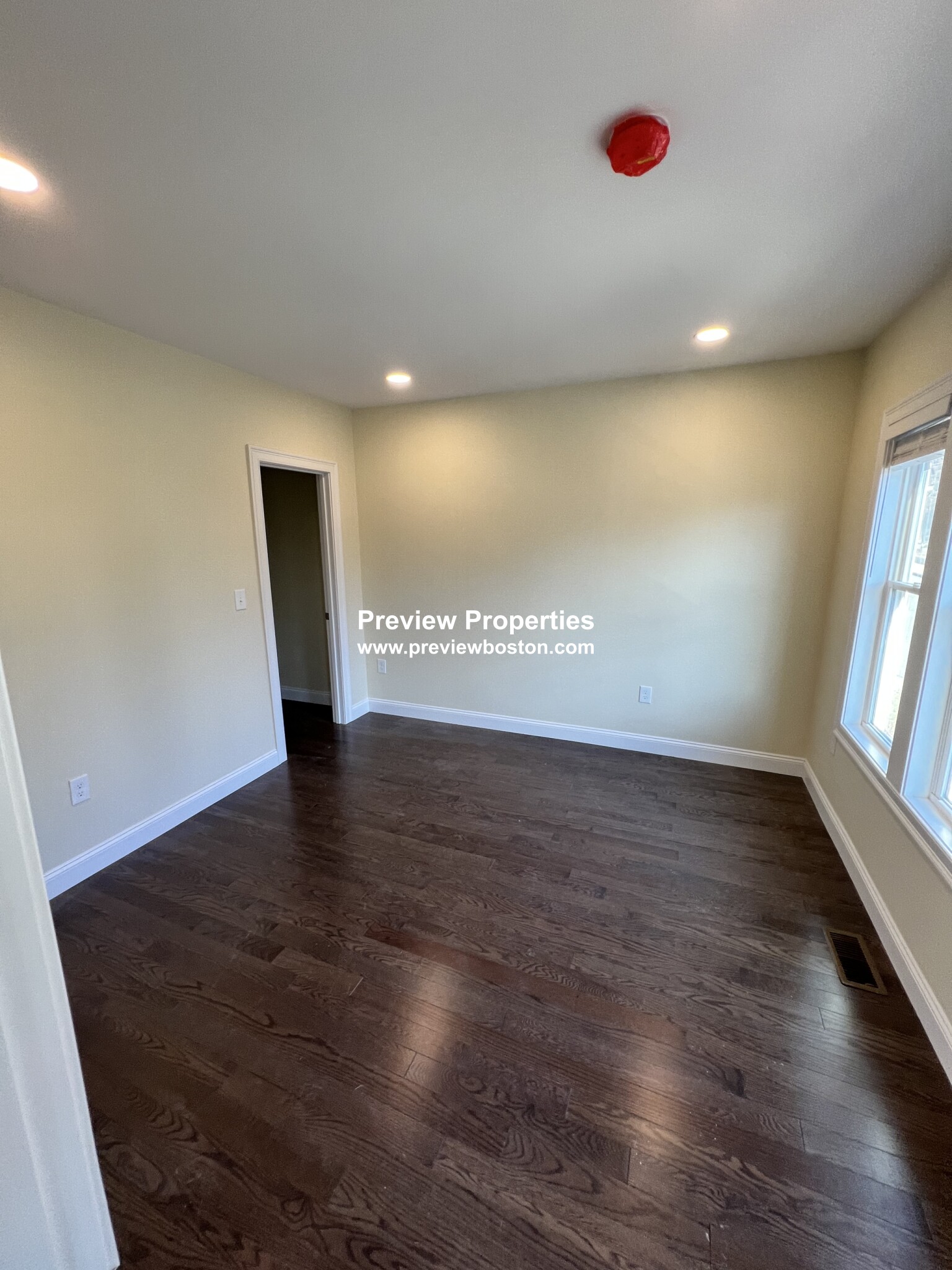 232 Fulton St, Medford