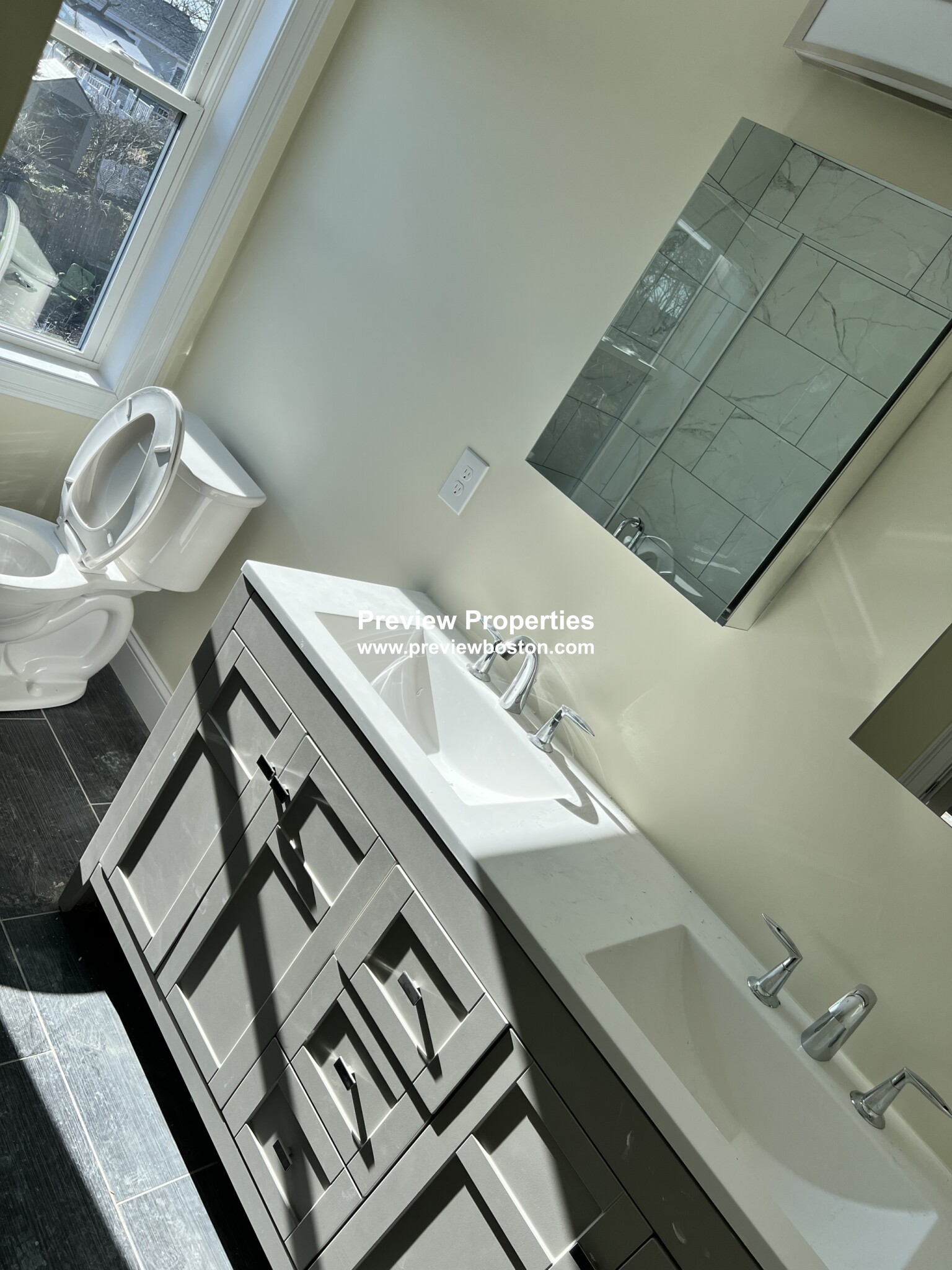 232 Fulton St, Medford