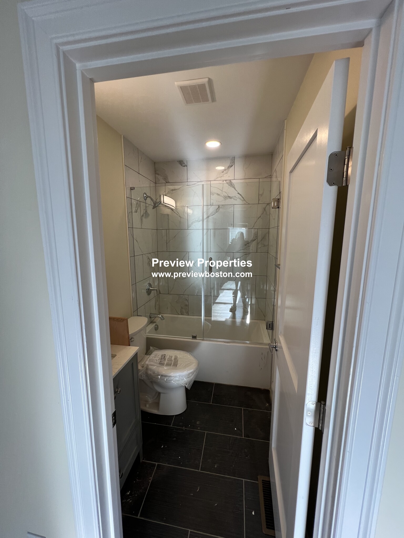 232 Fulton St, Medford