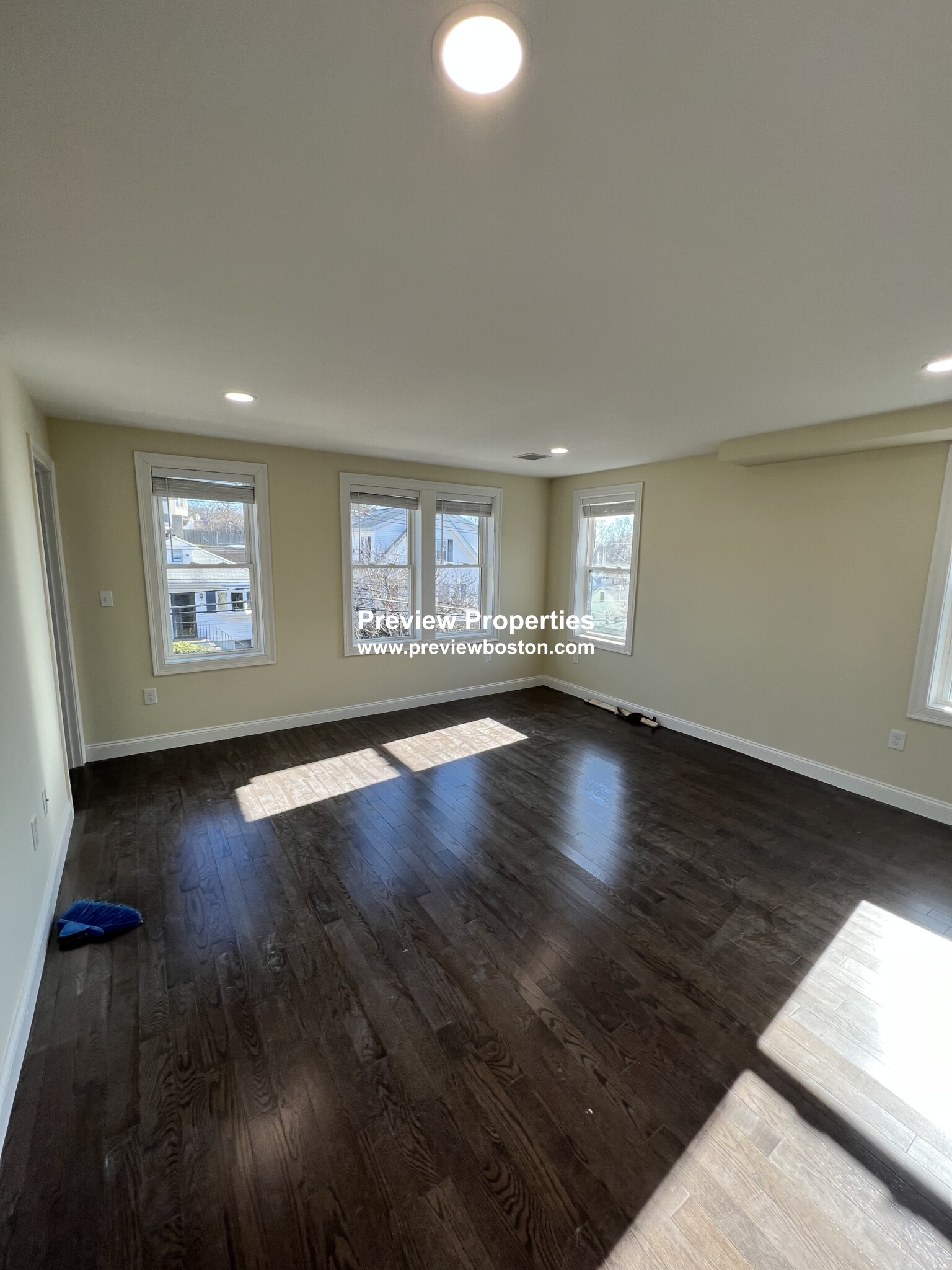 232 Fulton St, Medford