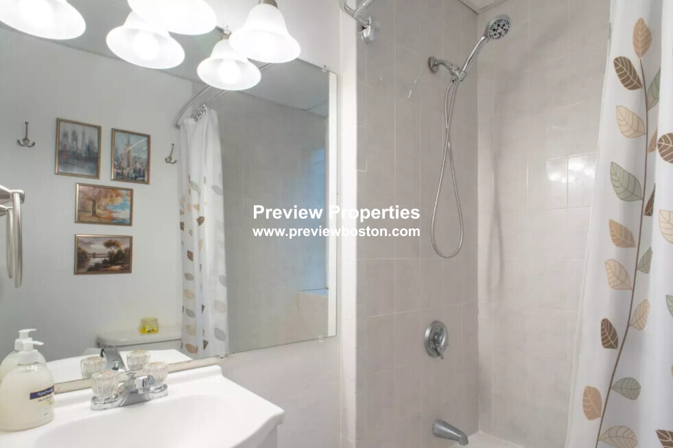 28 Orleans St, East Boston