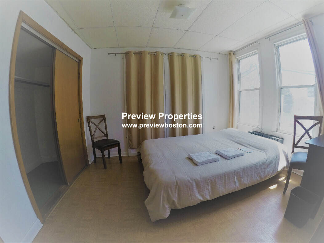 28 Orleans St, East Boston