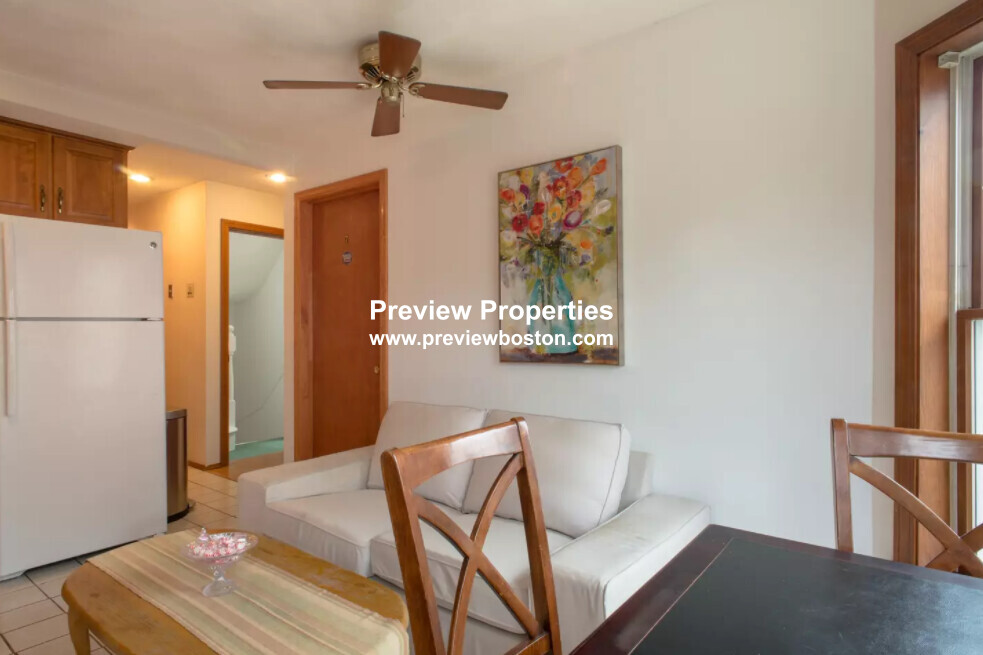 28 Orleans St, East Boston