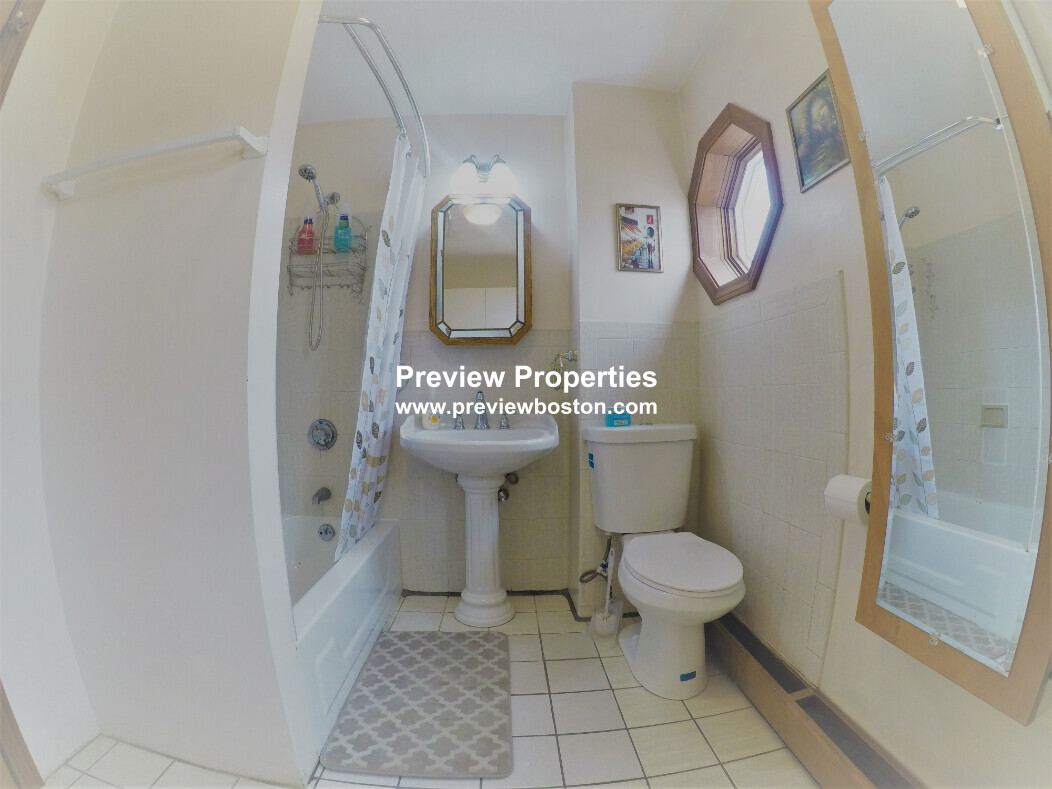 28 Orleans St, East Boston