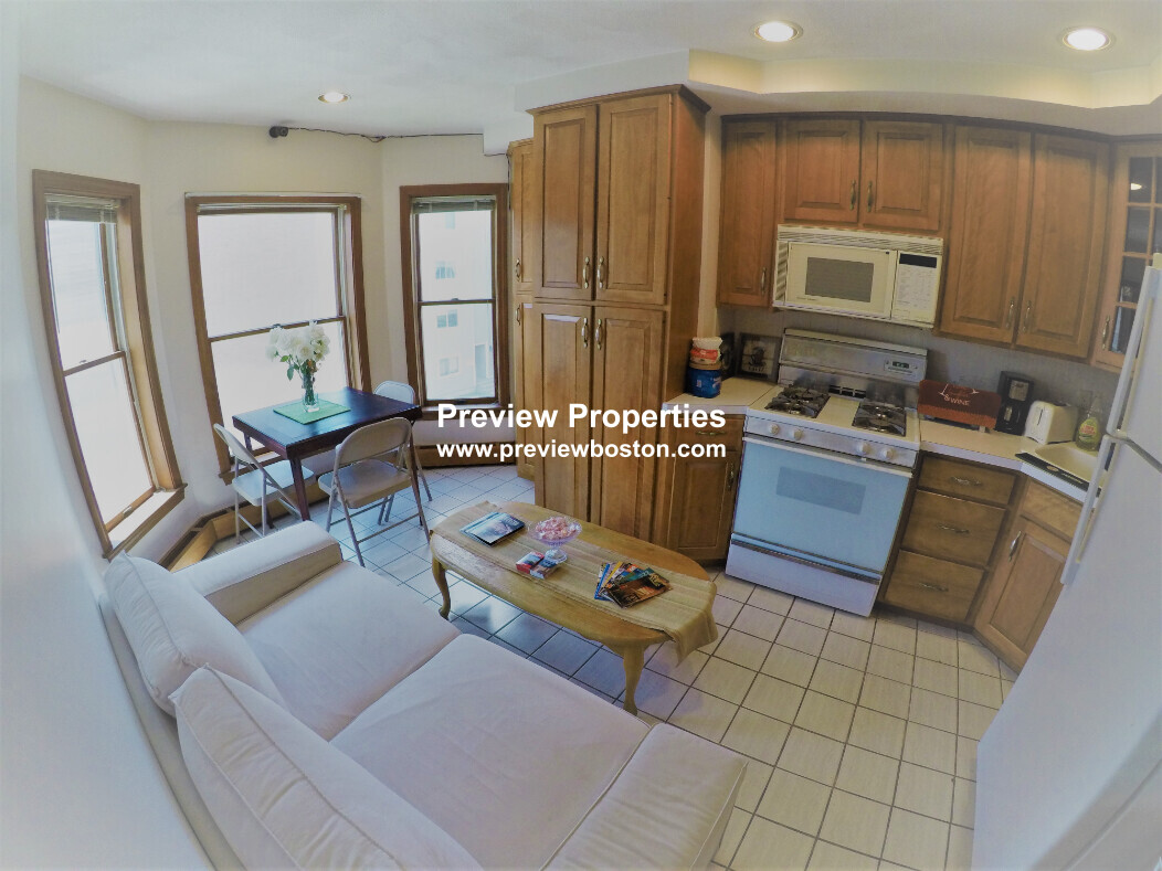 28 Orleans St, East Boston