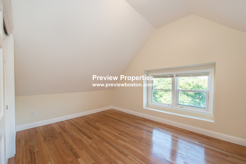 66 Glenellen Rd, West Roxbury