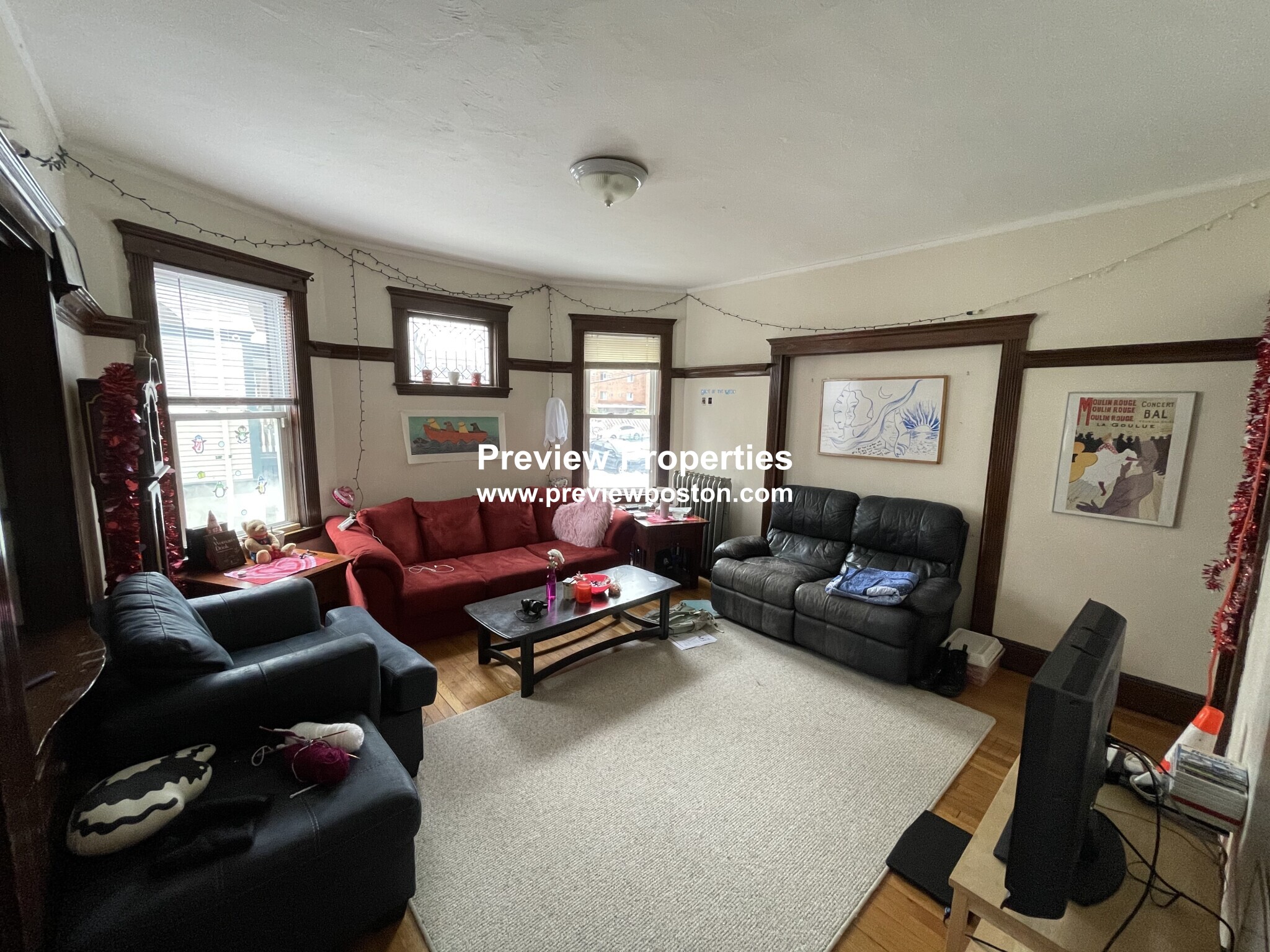 87 Gardner St, Allston