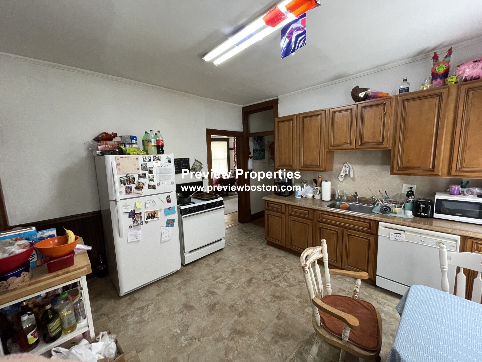 87 Gardner St, Allston