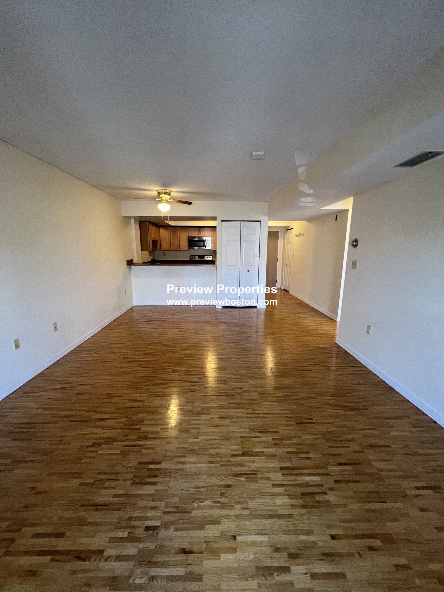 345 Franklin St, Central Square