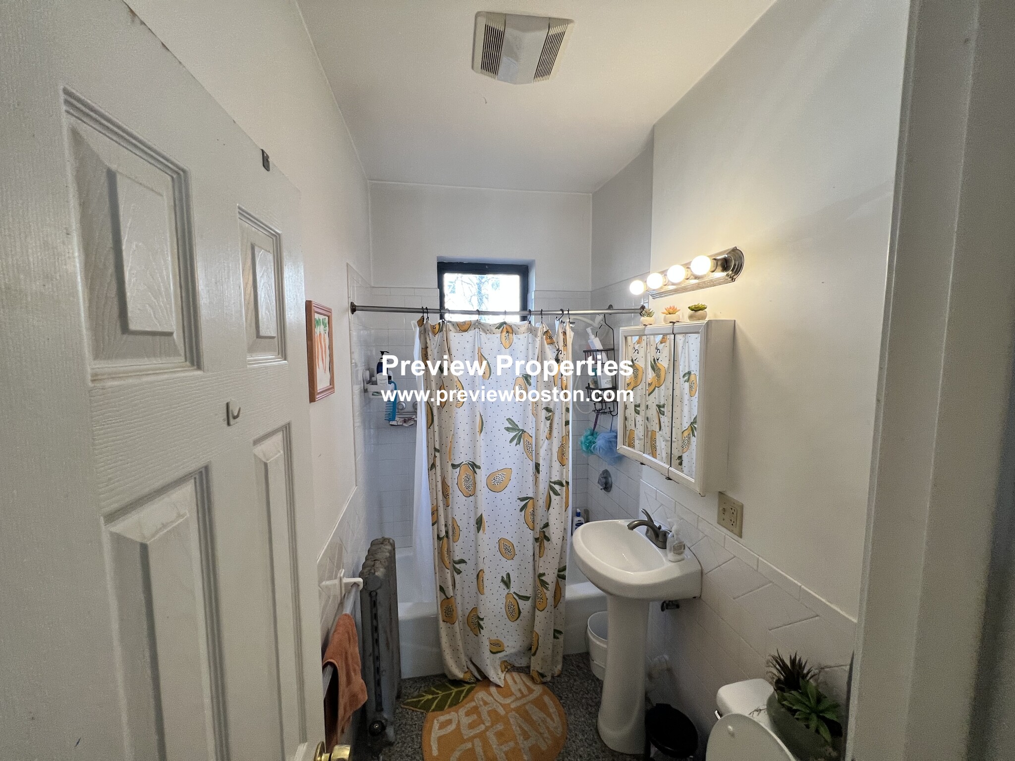 23 Cummings Rd, Brighton