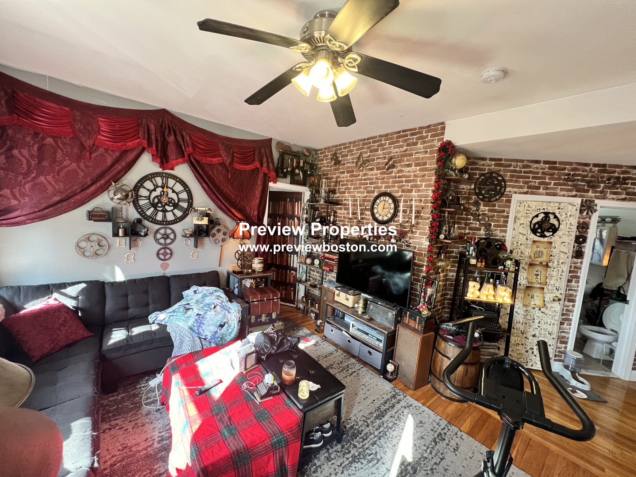 35 Cummings Rd, Brighton