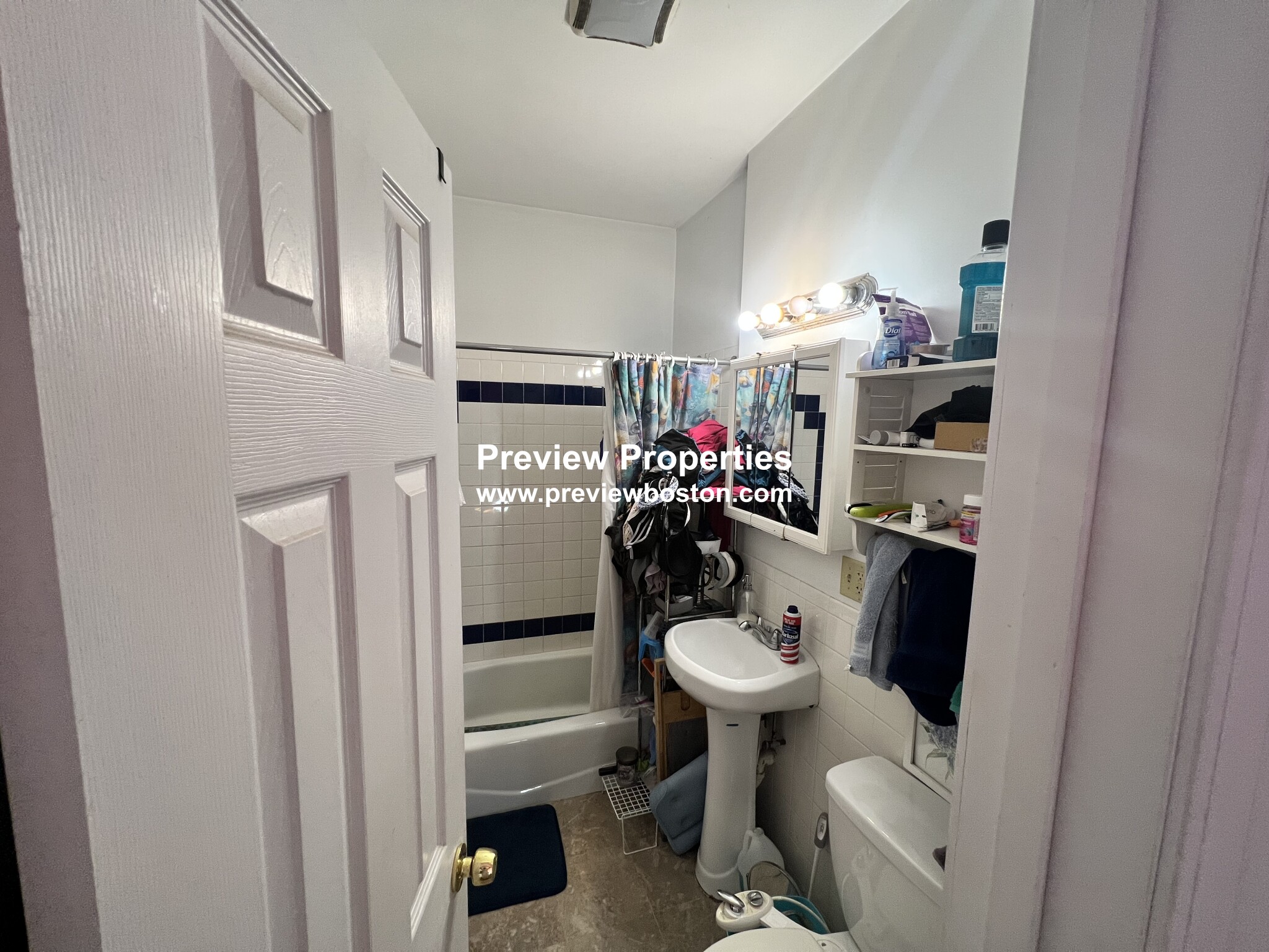 35 Cummings Rd, Brighton