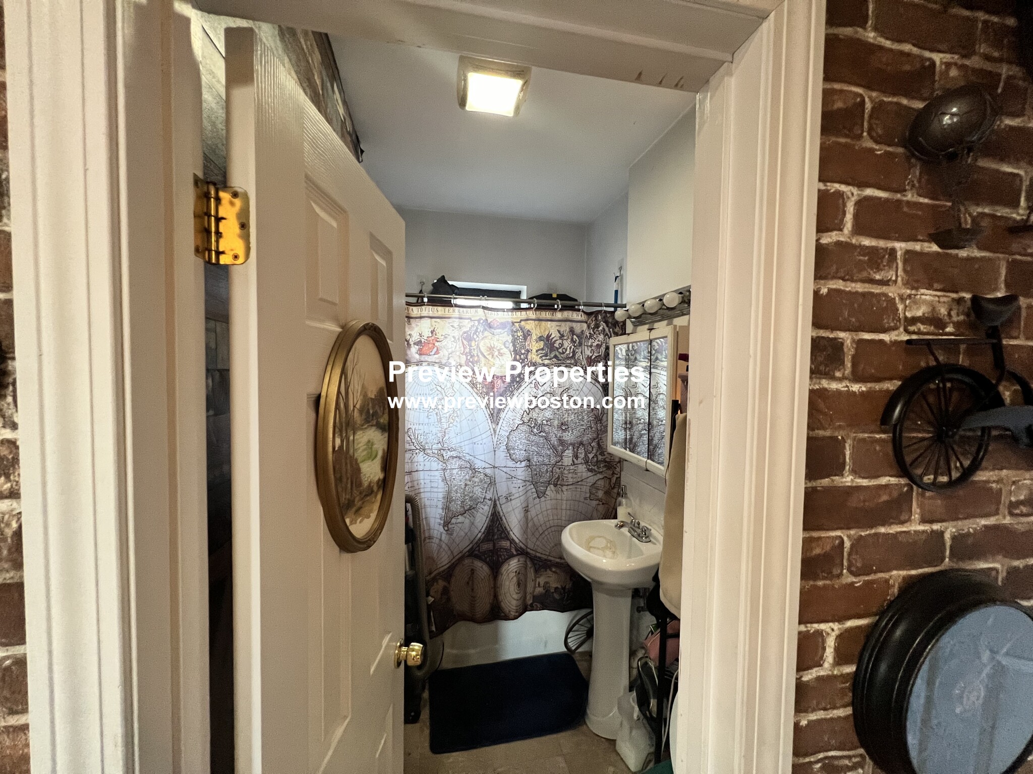 35 Cummings Rd, Brighton