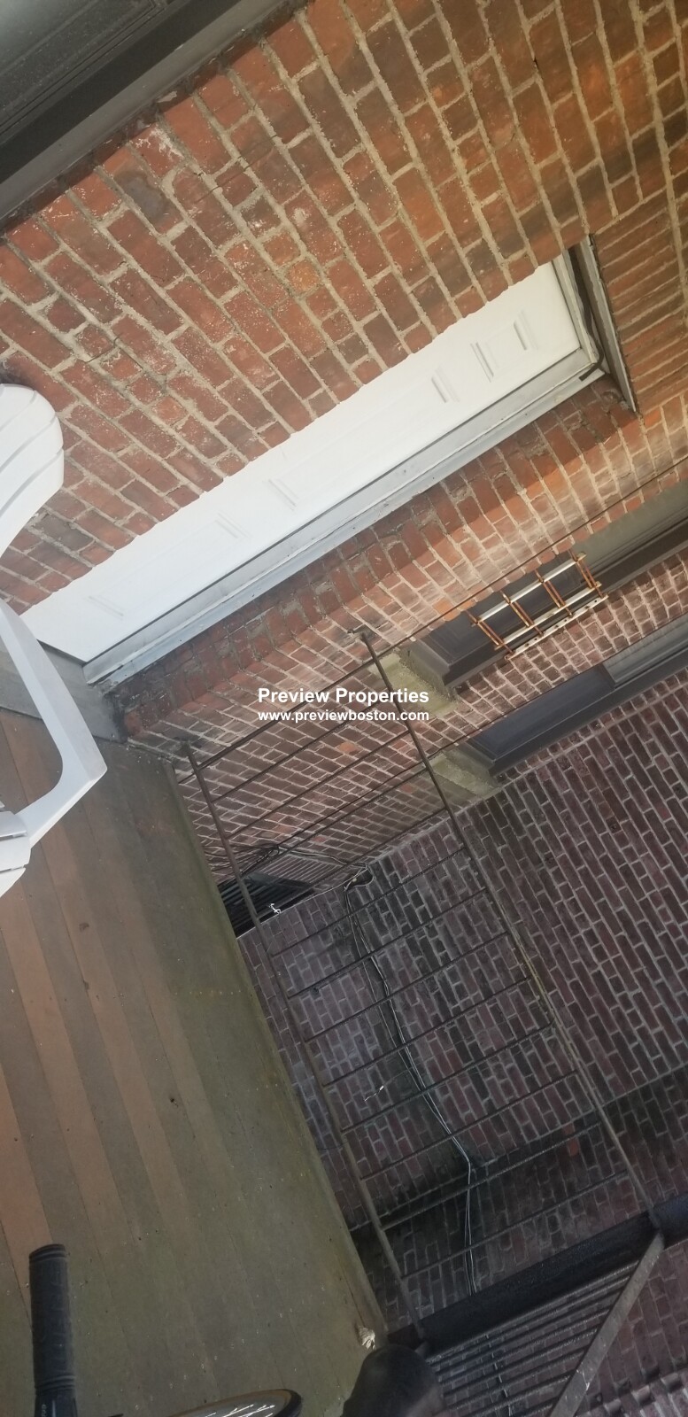 17 Cummings Rd, Brighton