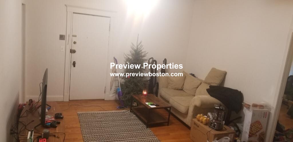 17 Cummings Rd, Brighton