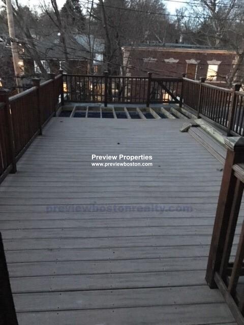 1714 Beacon St, Brookline Hills