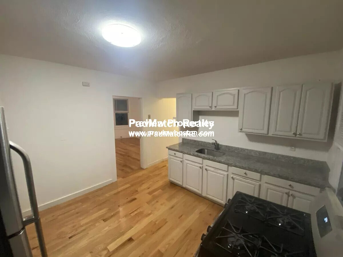 1234 Blue Hill Ave, Mattapan