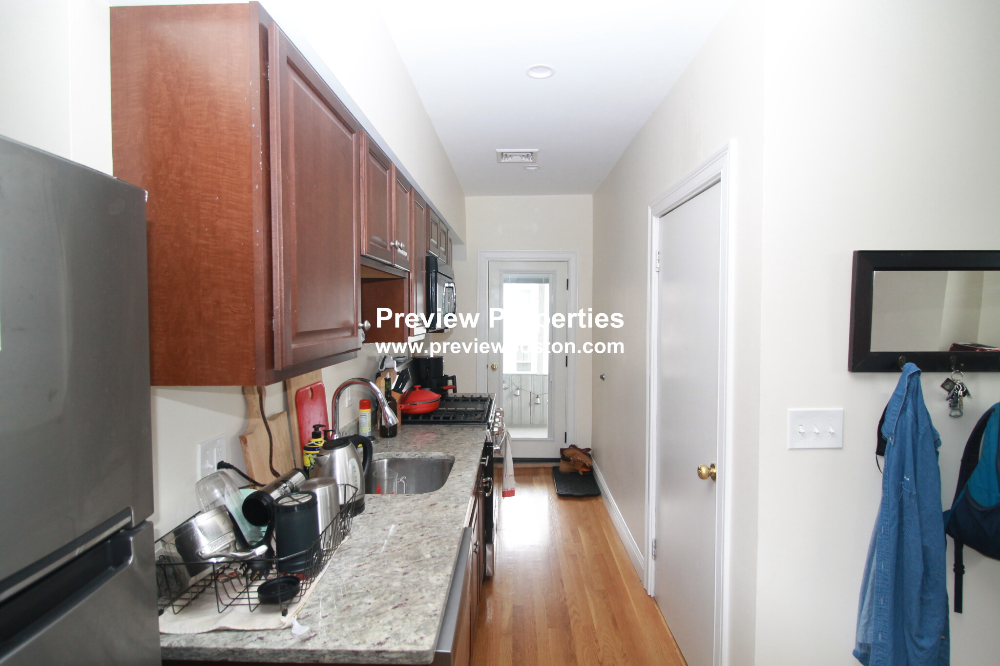 28 Cherry St, Spring Hill