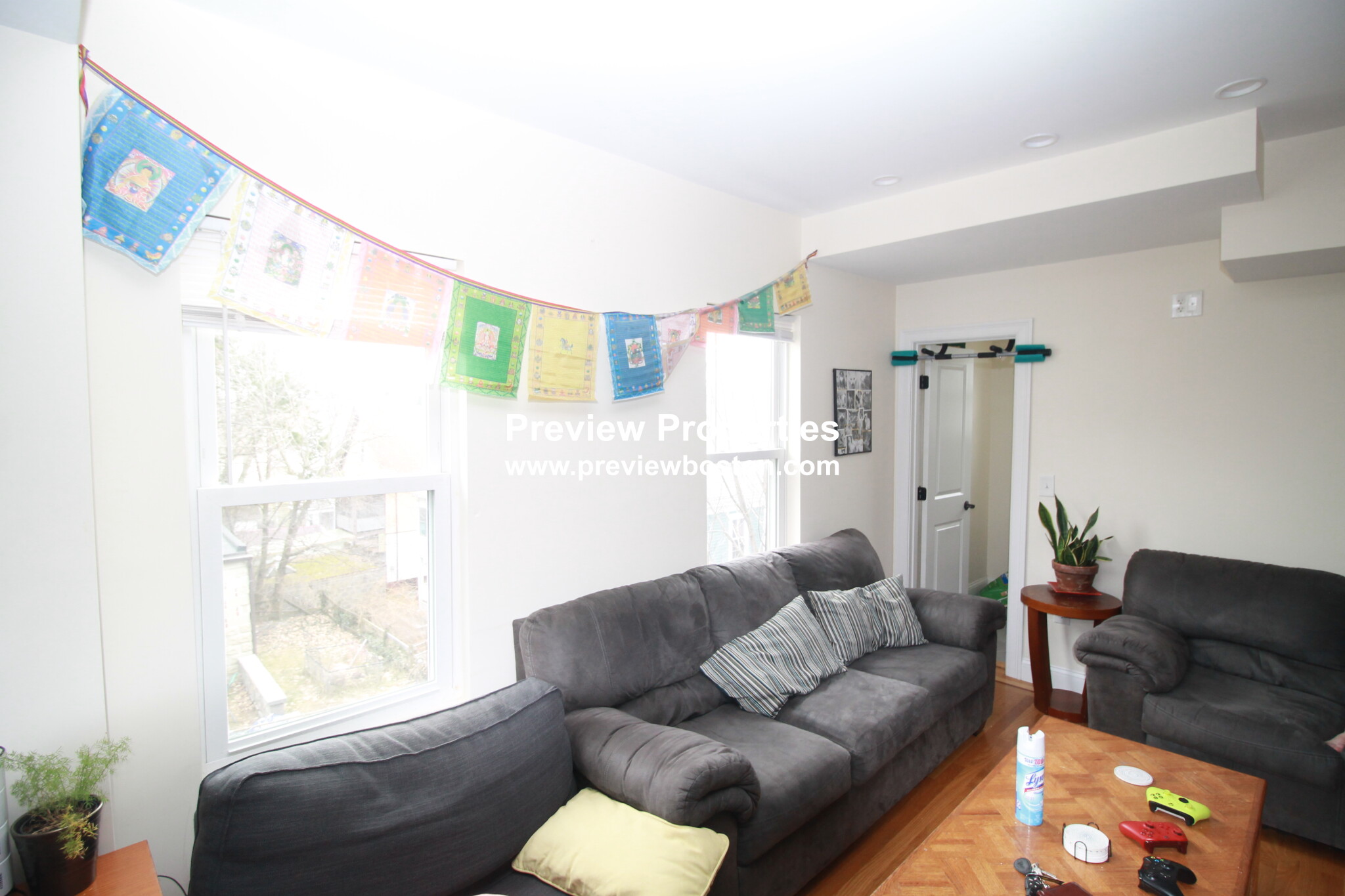 28 Cherry St, Spring Hill