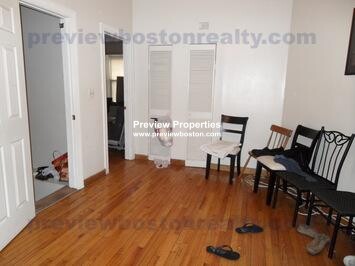 96 Linden St, Allston