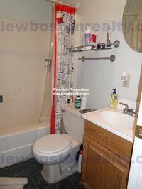 96 Linden St, Allston