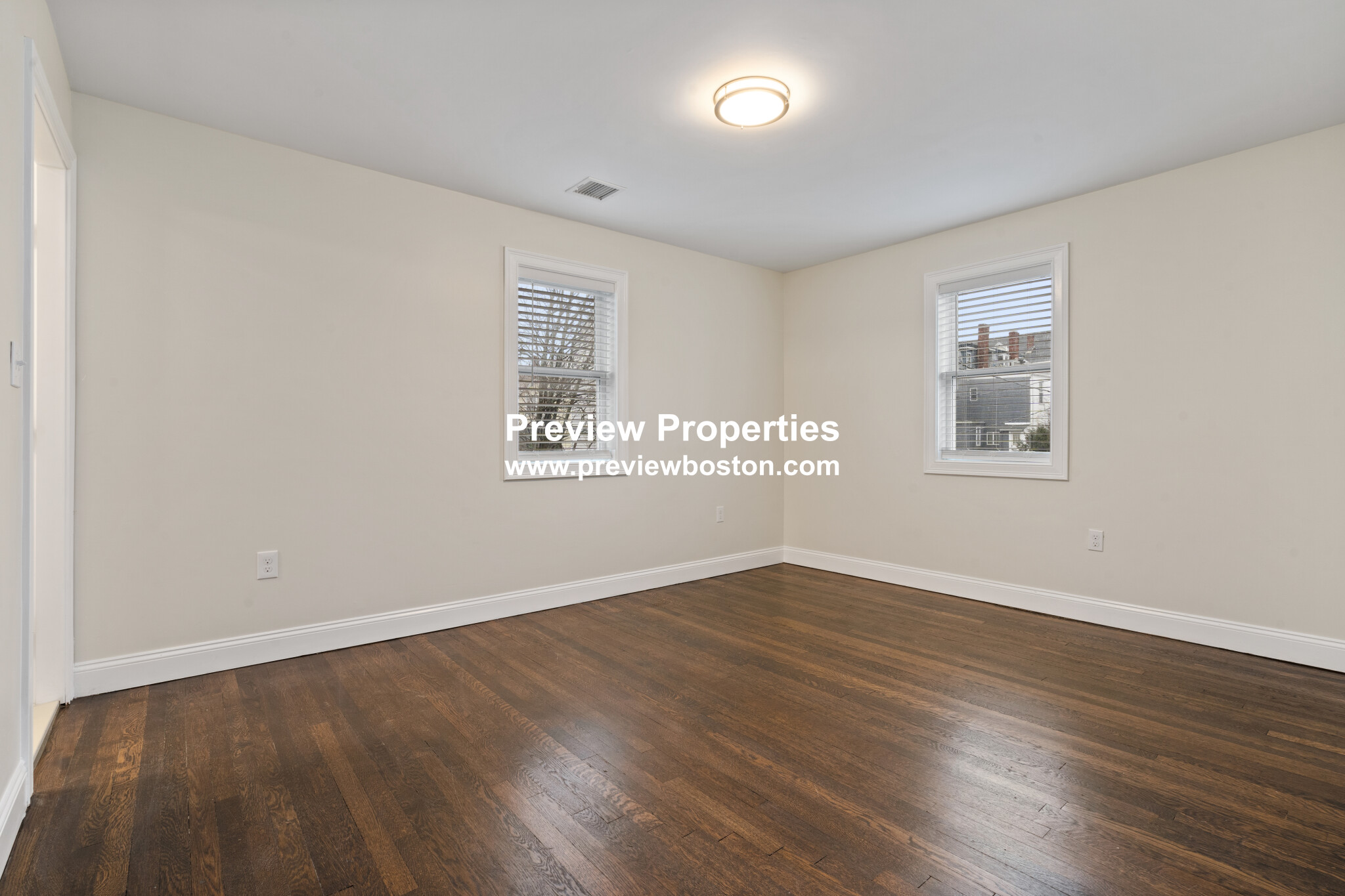 4 Chestnut Pl, Brighton