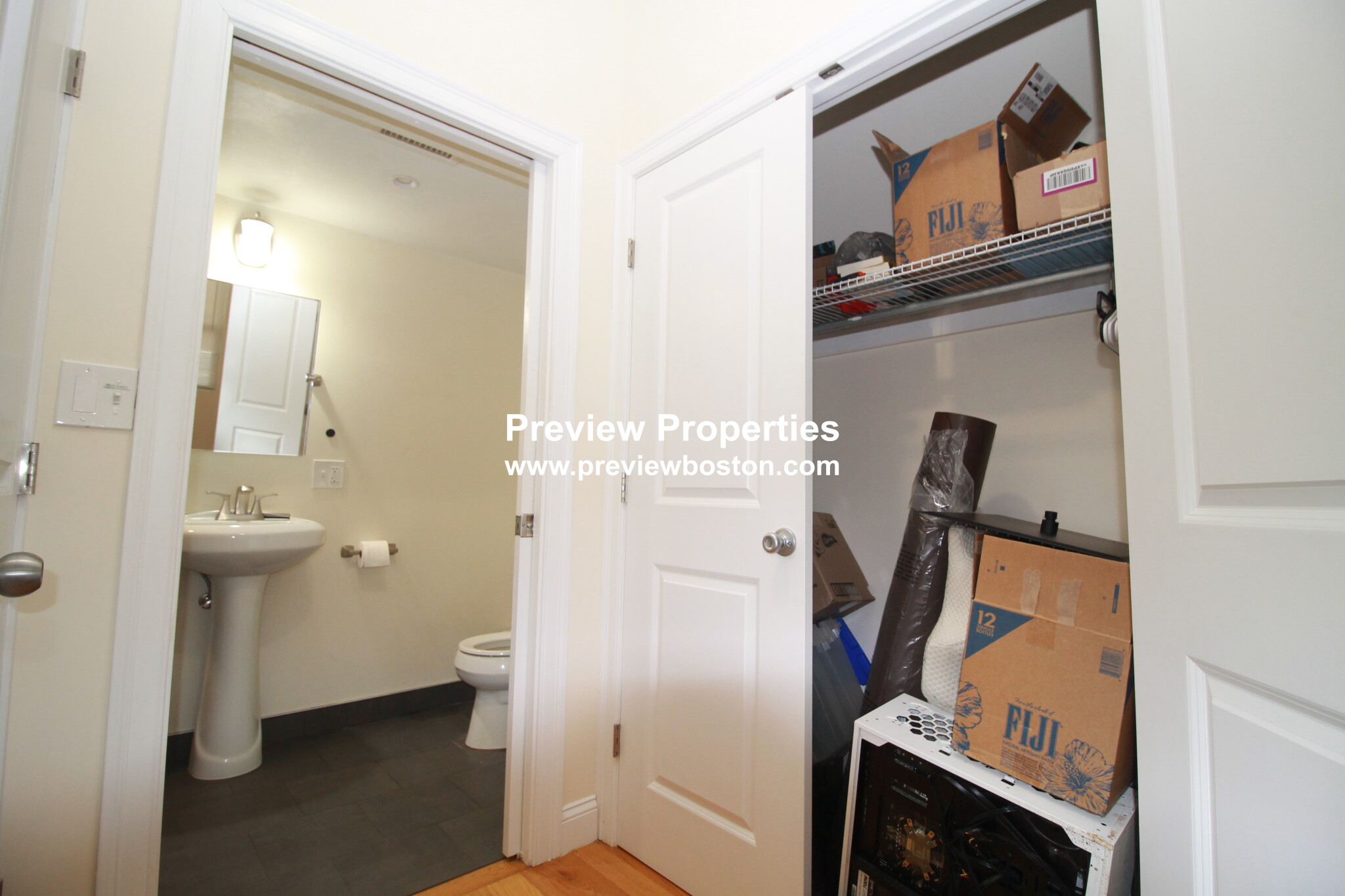 549 Washington St, Brighton