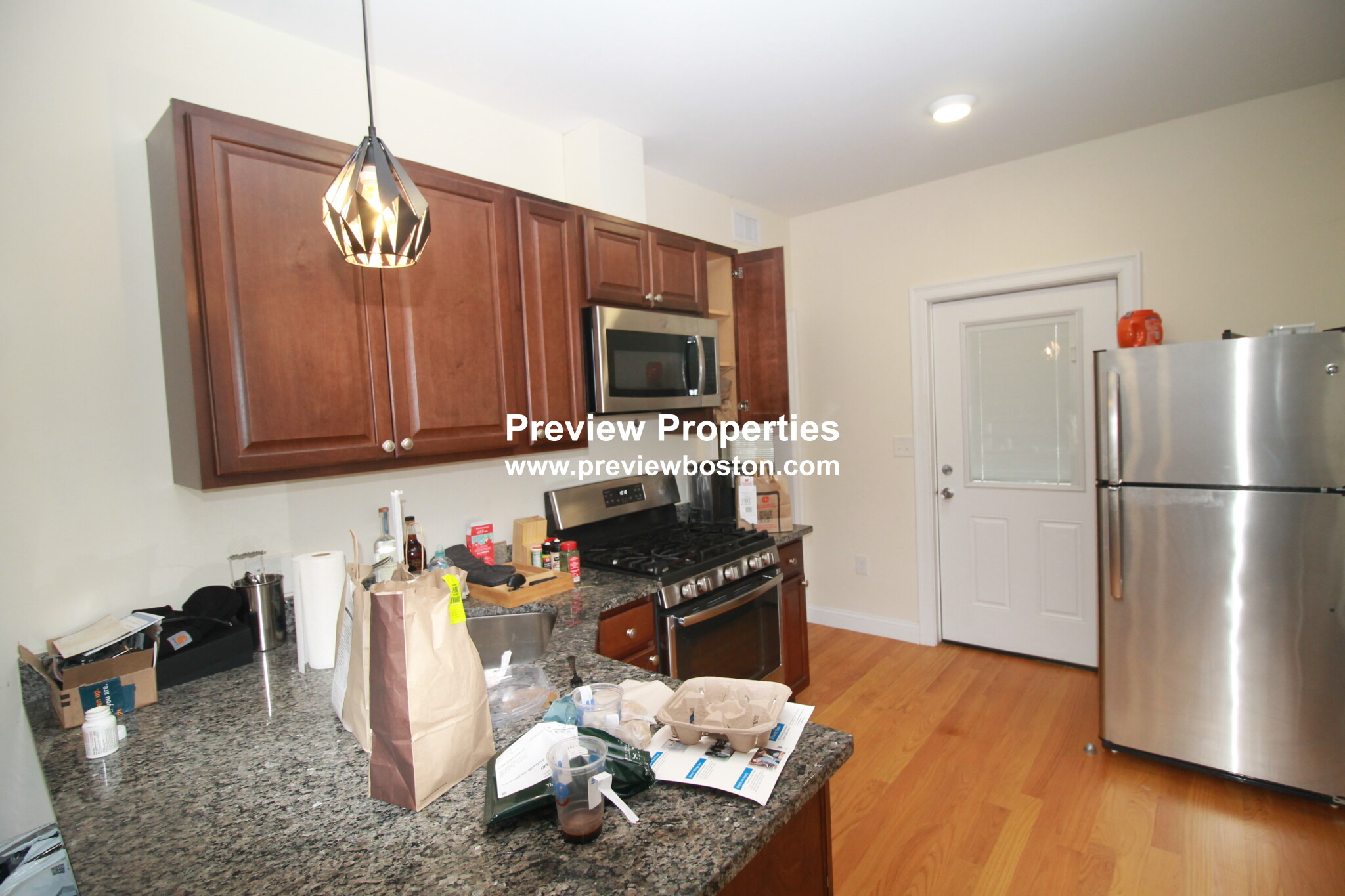 549 Washington St, Brighton