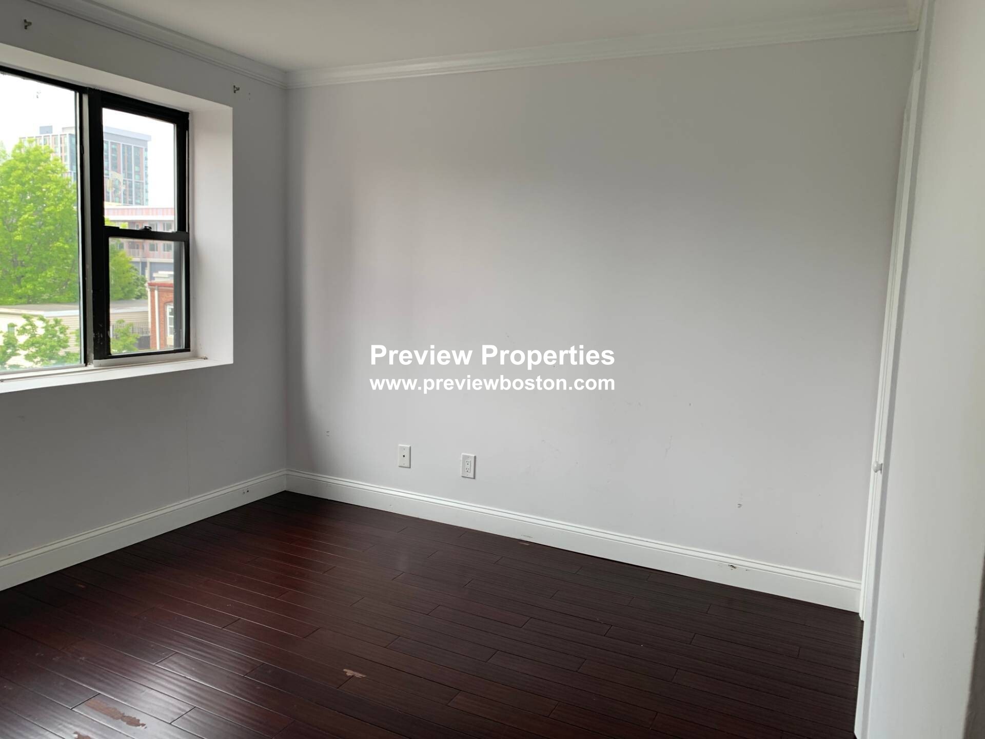 30 Decatur St, East Boston