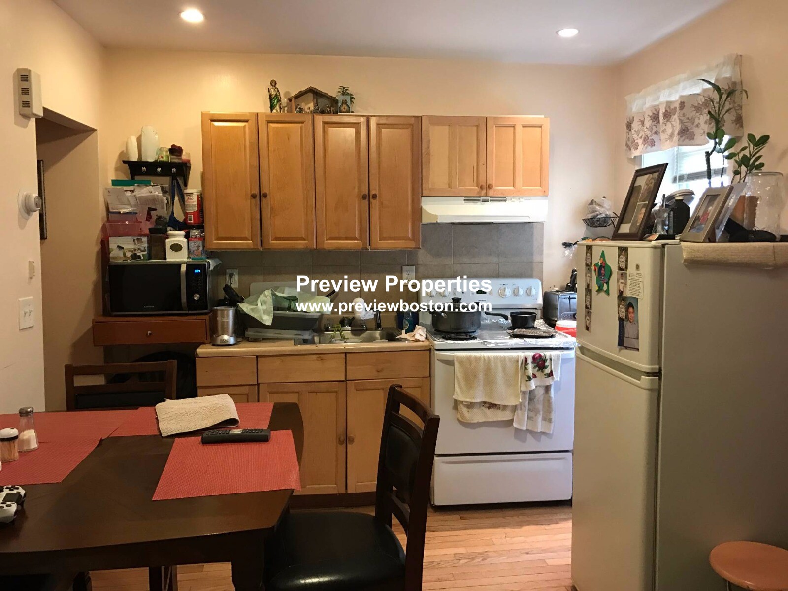 144 Chelsea St, East Boston