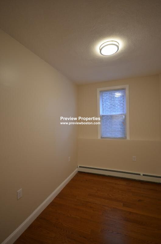 349 Sumner St, East Boston