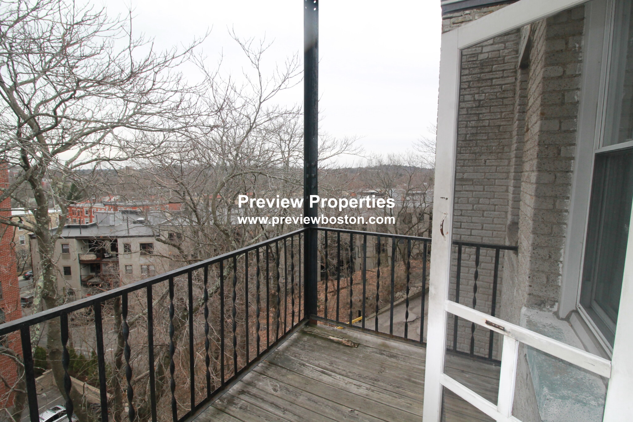 1634 Commonwealth Ave, Brighton