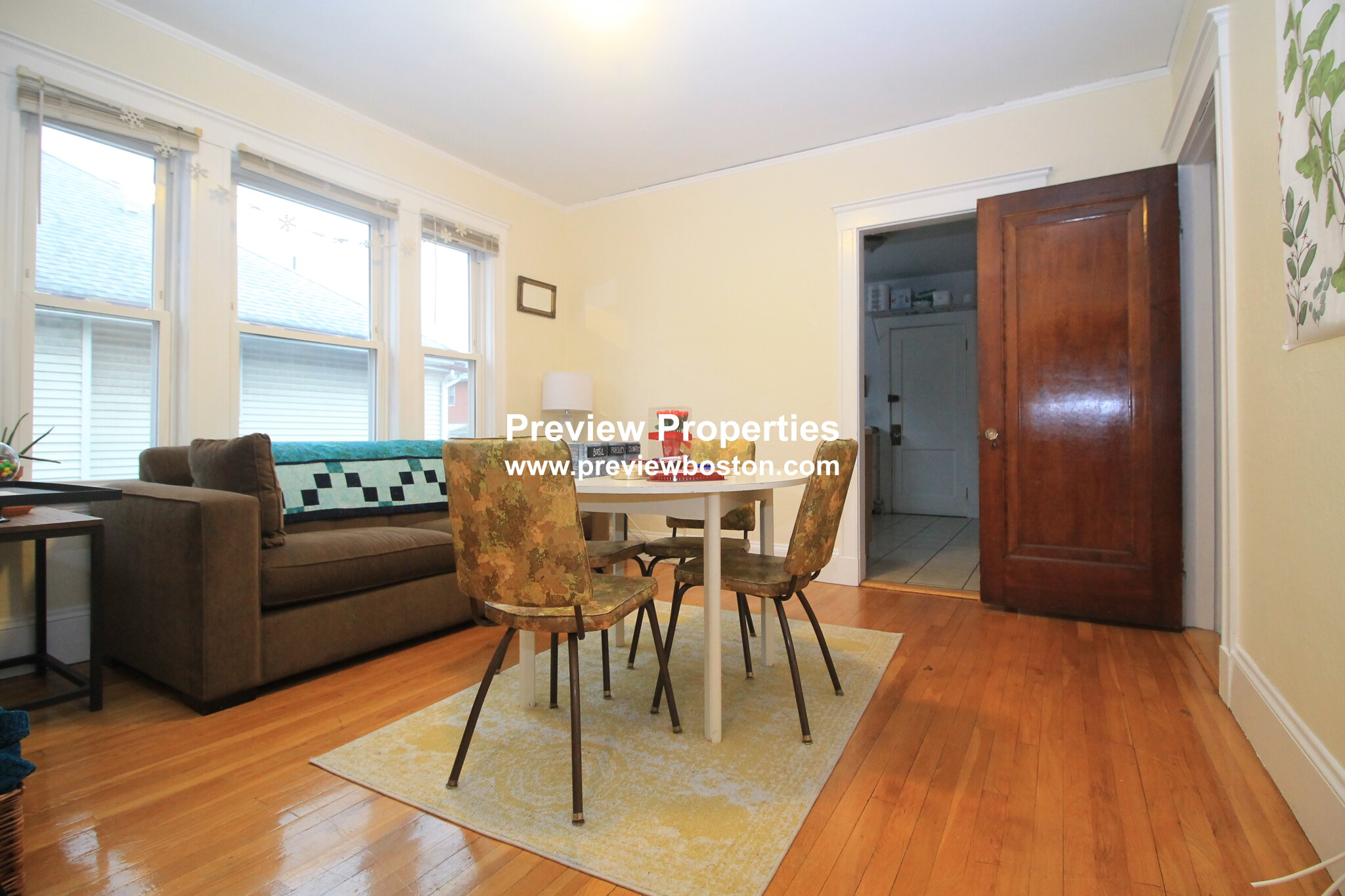 128 Washington St, Brighton