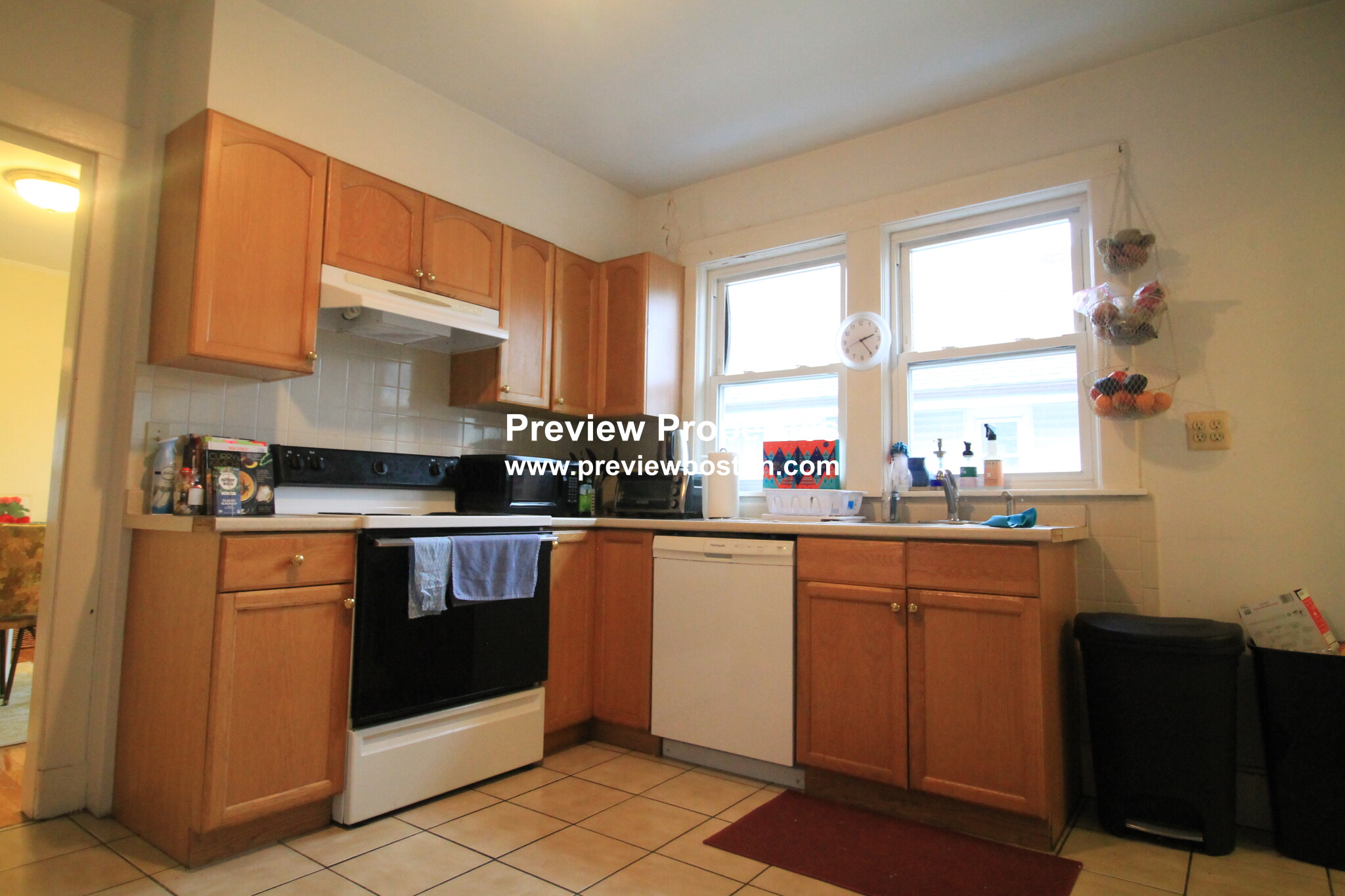 128 Washington St, Brighton